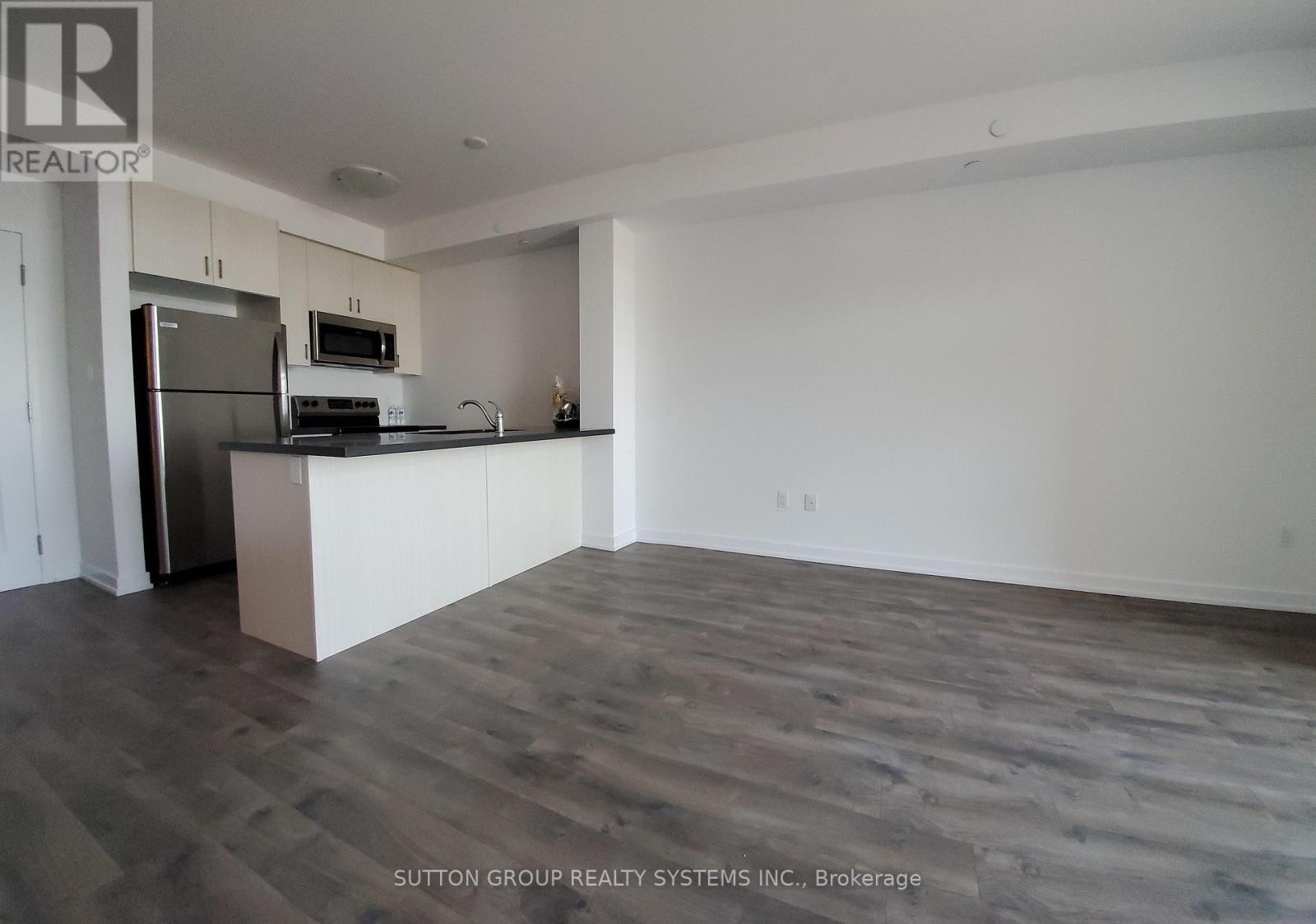 












437 - 101 SHOREVIEW PLACE

,
Hamilton (Stoney Creek),




Ontario
L8E0K3

