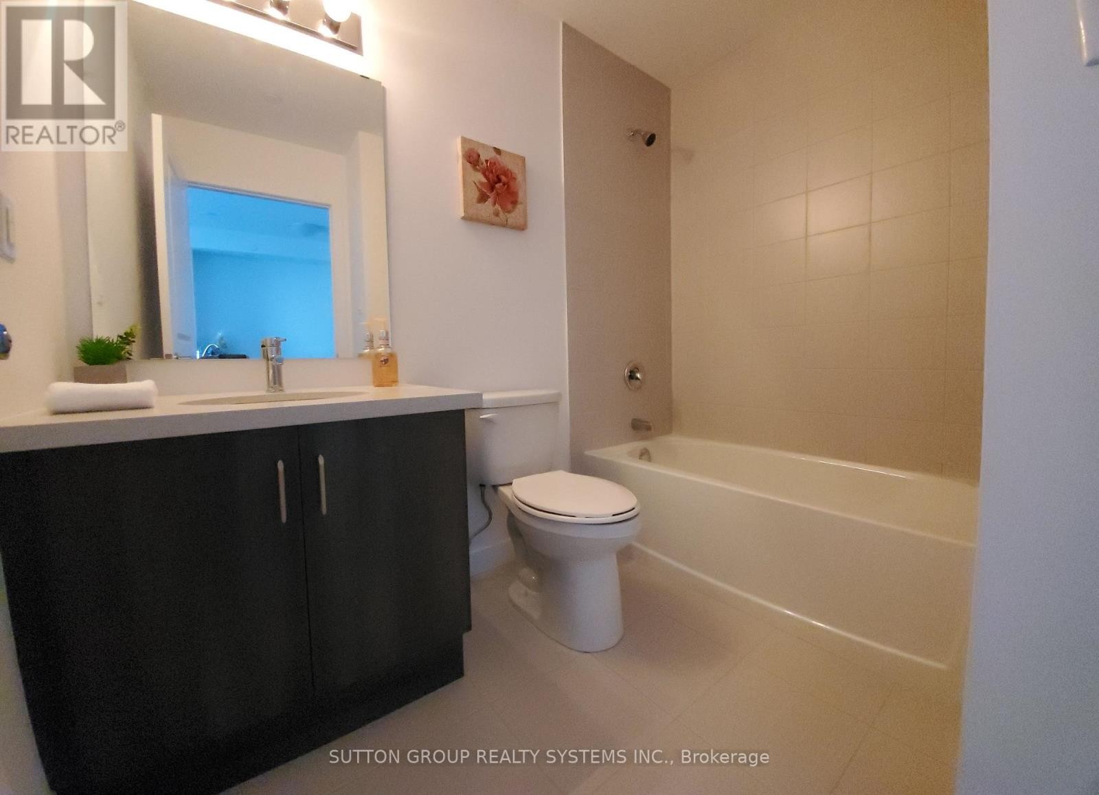 












437 - 101 SHOREVIEW PLACE

,
Hamilton (Stoney Creek),




Ontario
L8E0K3

