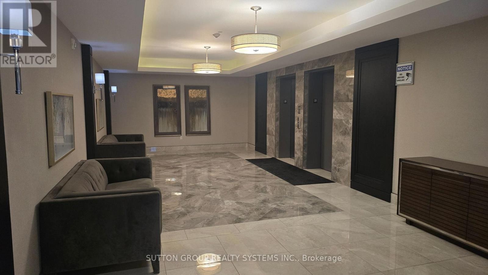 












437 - 101 SHOREVIEW PLACE

,
Hamilton (Stoney Creek),




Ontario
L8E0K3

