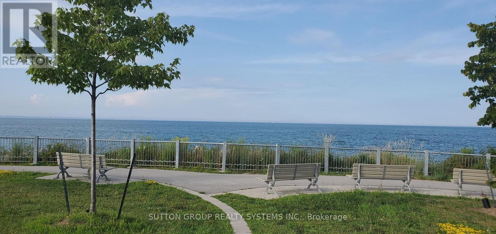 












437 - 101 SHOREVIEW PLACE

,
Hamilton (Stoney Creek),




Ontario
L8E0K3

