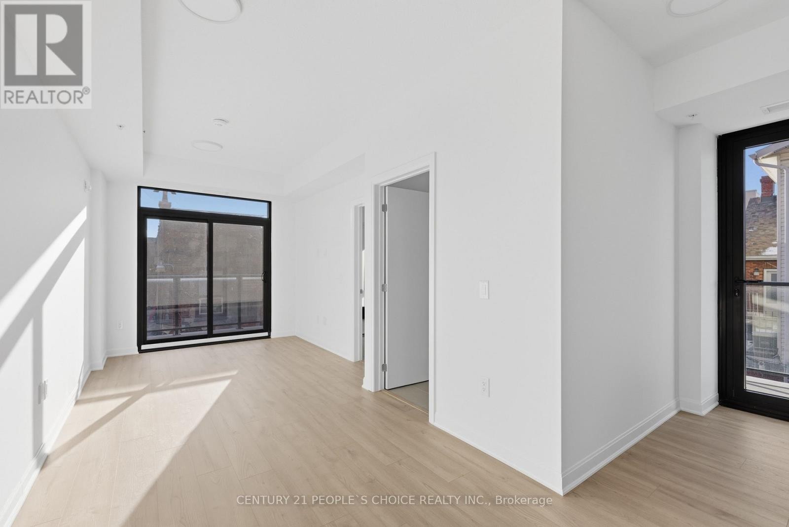 












314 - 223 PRINCESS STREET

,
Kingston (East of Sir John A. Blvd),




Ontario
K7L1B3

