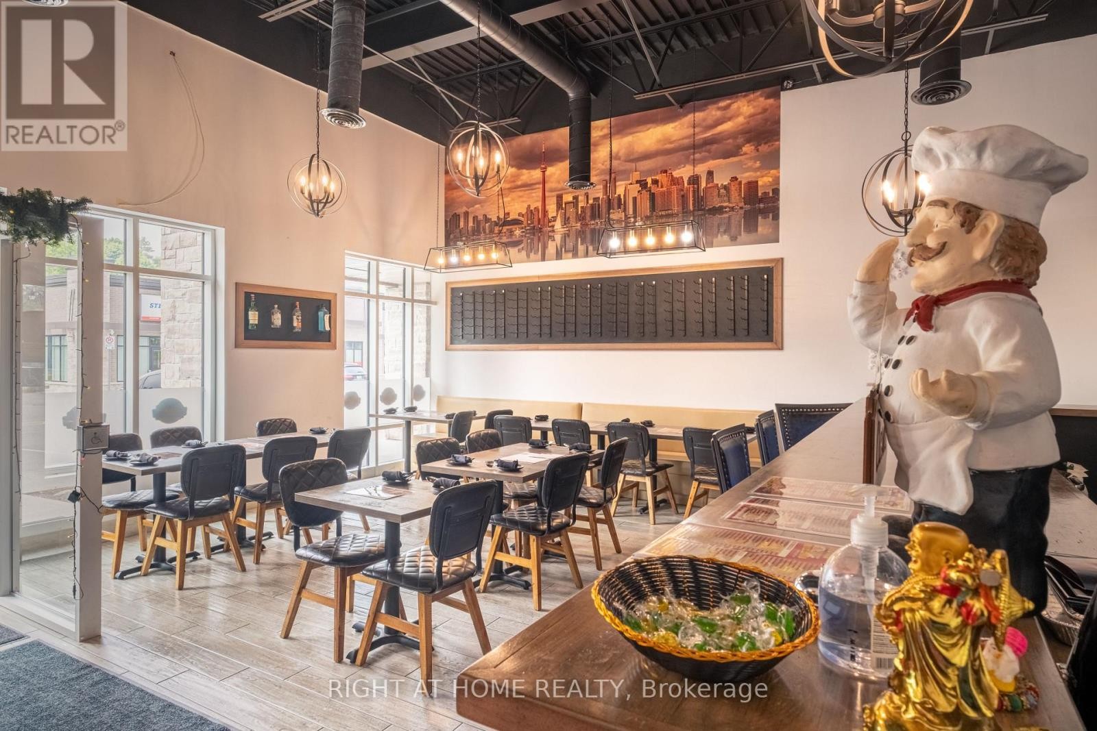 












4 - 167 JOLLIFFE AVENUE

,
Guelph/Eramosa (Rockwood),




Ontario
N0B2K0

