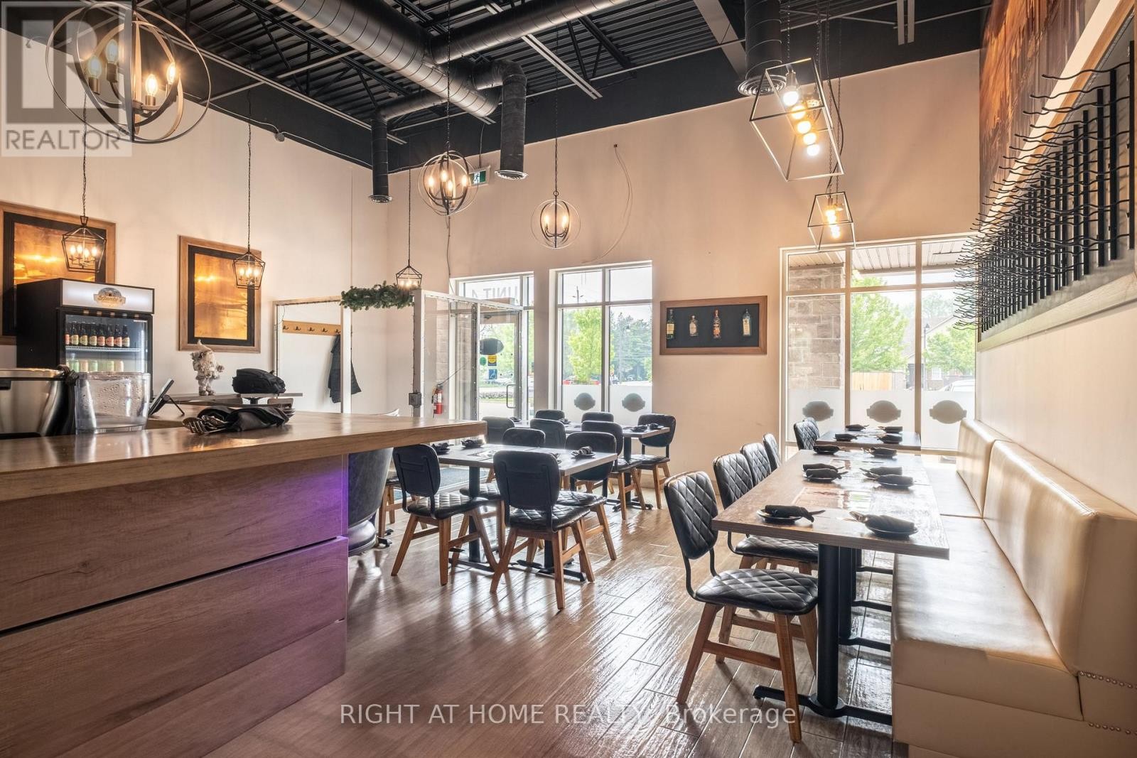 












4 - 167 JOLLIFFE AVENUE

,
Guelph/Eramosa (Rockwood),




Ontario
N0B2K0

