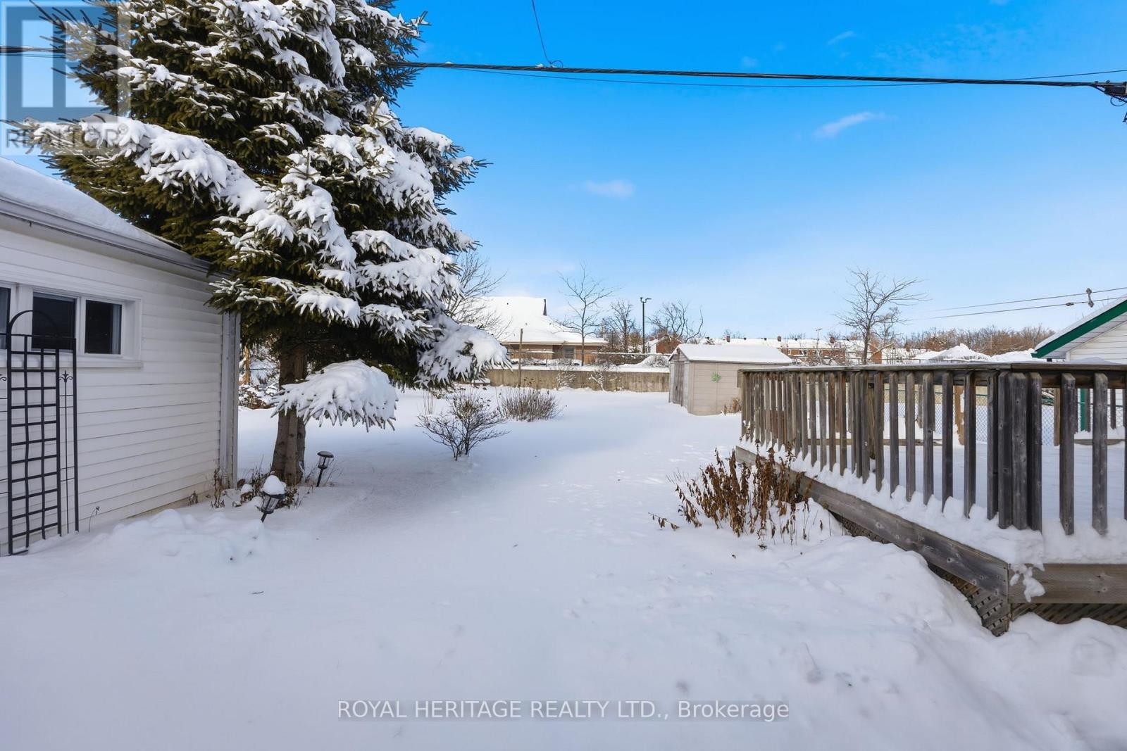 












6 SUNSET COURT

,
Kawartha Lakes (Lindsay),




Ontario
K9V2S1

