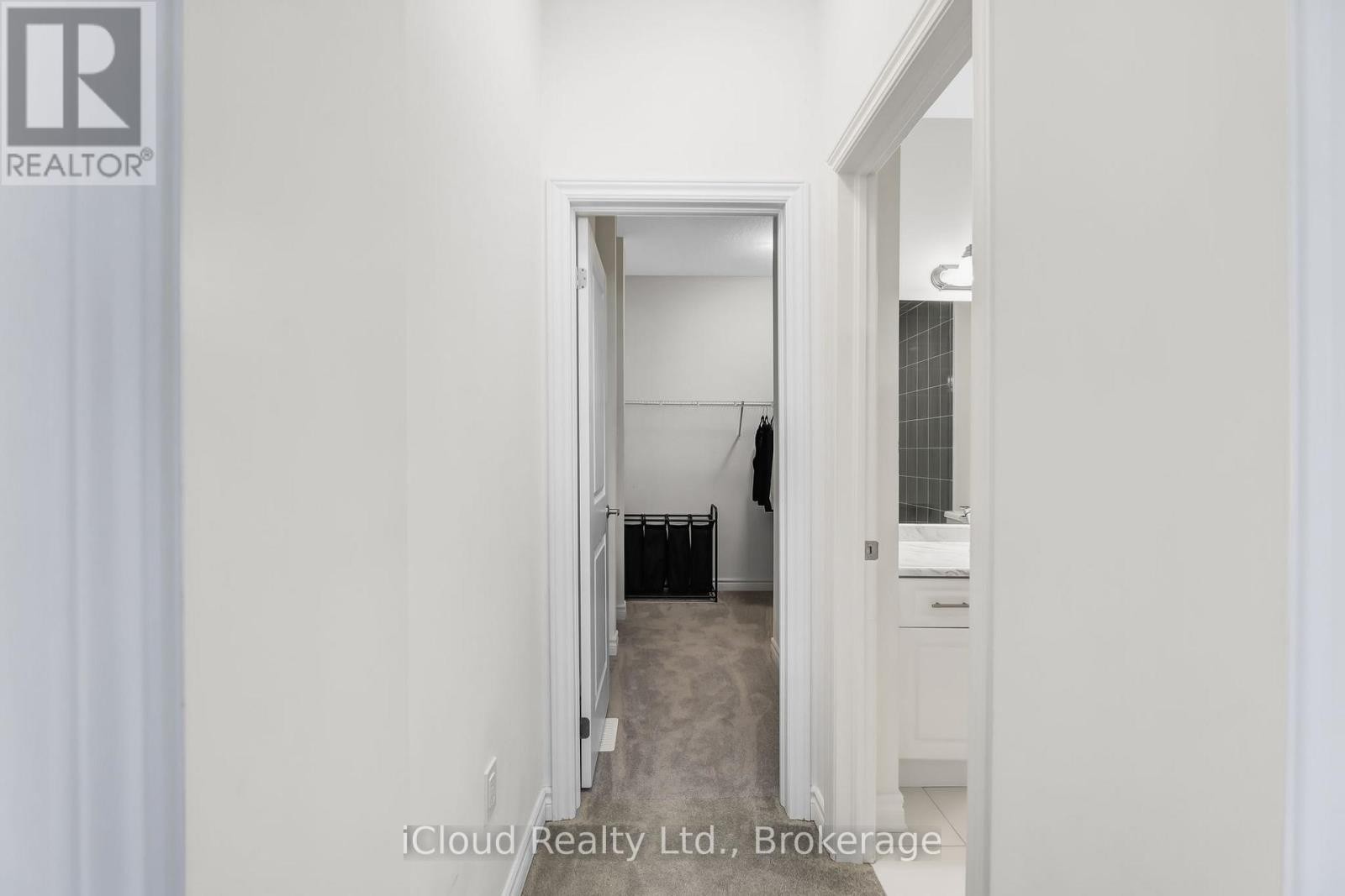 












11 HARWOOD STREET

,
Tillsonburg,




Ontario
N4G0J7

