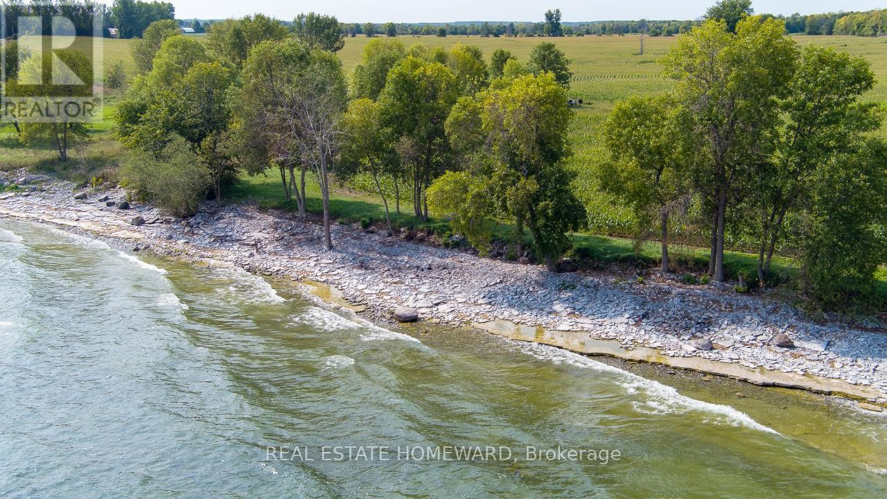 












138 JARVIS LANE

,
Prince Edward County (North Marysburg Ward),







Ontario
K0K2T0

