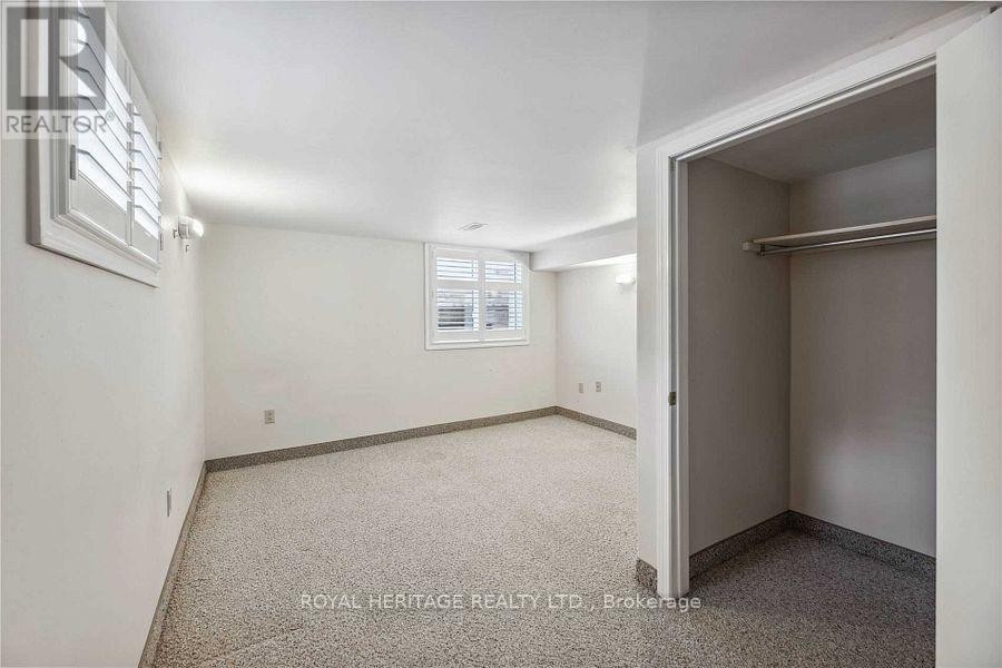 












115 ALBERT STREET N

,
Kawartha Lakes (Lindsay),




Ontario
K9V4K6

