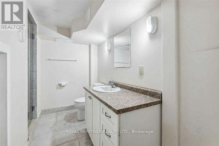 












115 ALBERT STREET N

,
Kawartha Lakes (Lindsay),




Ontario
K9V4K6

