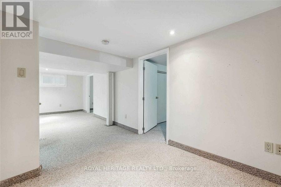 












115 ALBERT STREET N

,
Kawartha Lakes (Lindsay),




Ontario
K9V4K6

