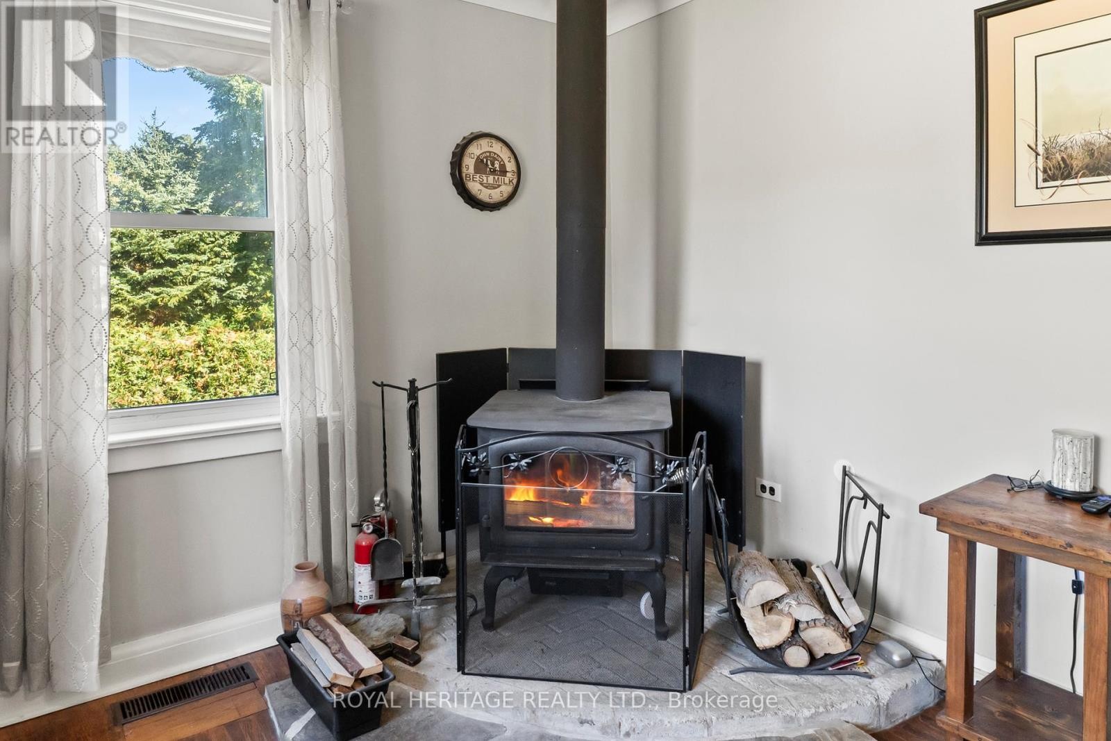 












10629 COUNTY RD 2 ROAD

,
Alnwick/Haldimand (Grafton),




Ontario
K0K2G0

