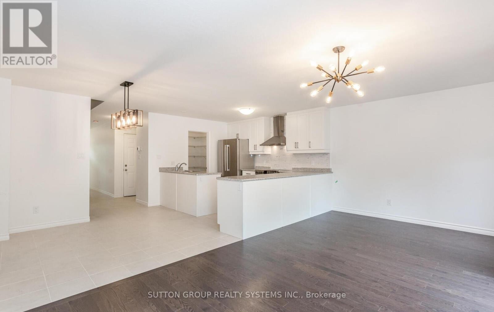 












109 WOODEDGE CIRCLE

,
Kitchener,




Ontario
N2R0P8

