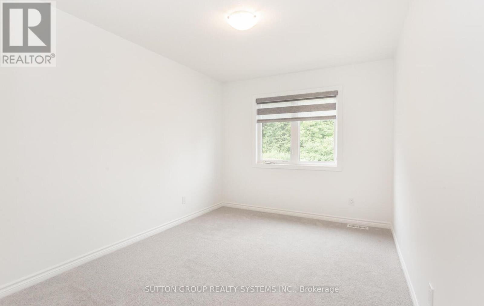 












109 WOODEDGE CIRCLE

,
Kitchener,




Ontario
N2R0P8

