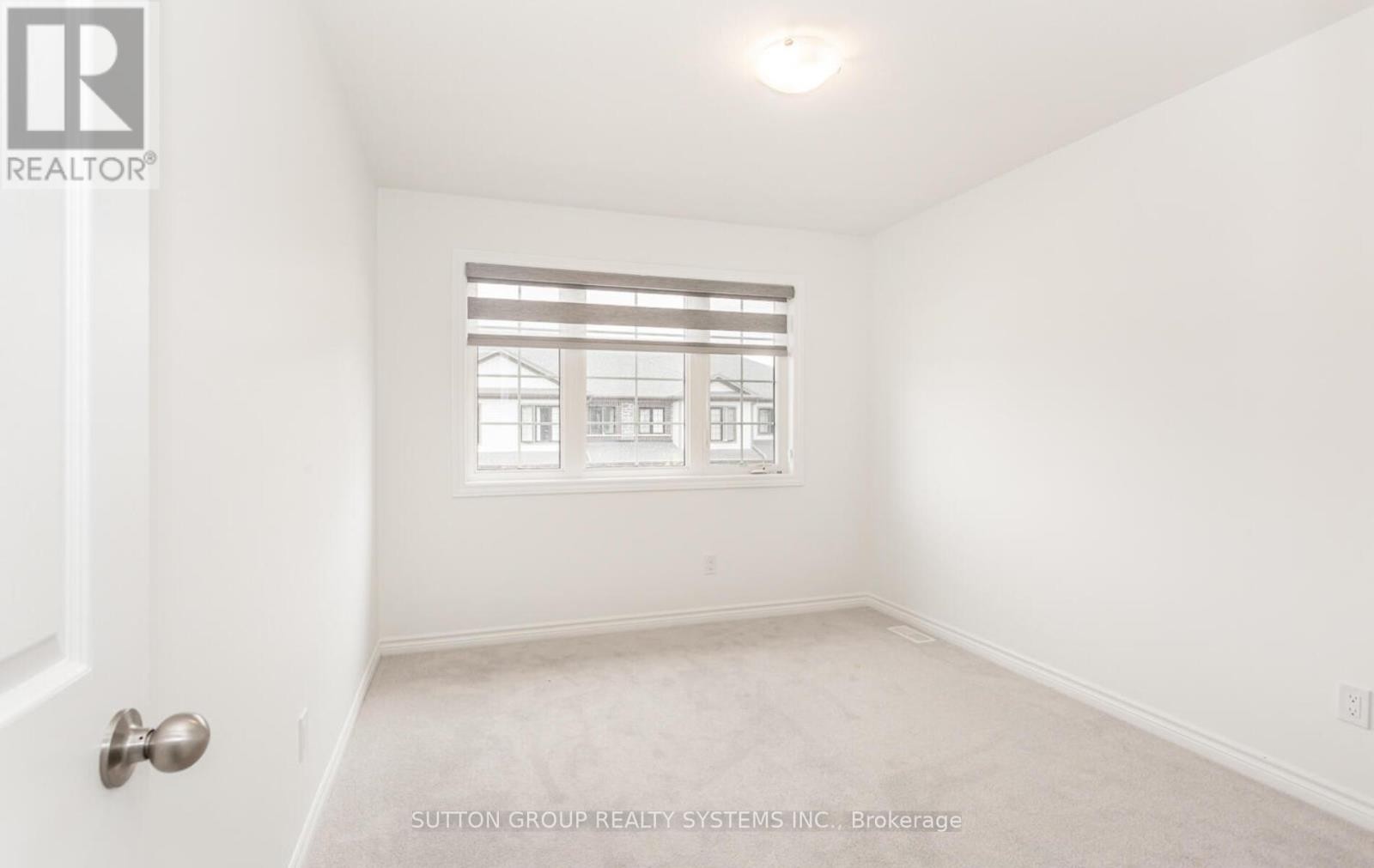 












109 WOODEDGE CIRCLE

,
Kitchener,




Ontario
N2R0P8

