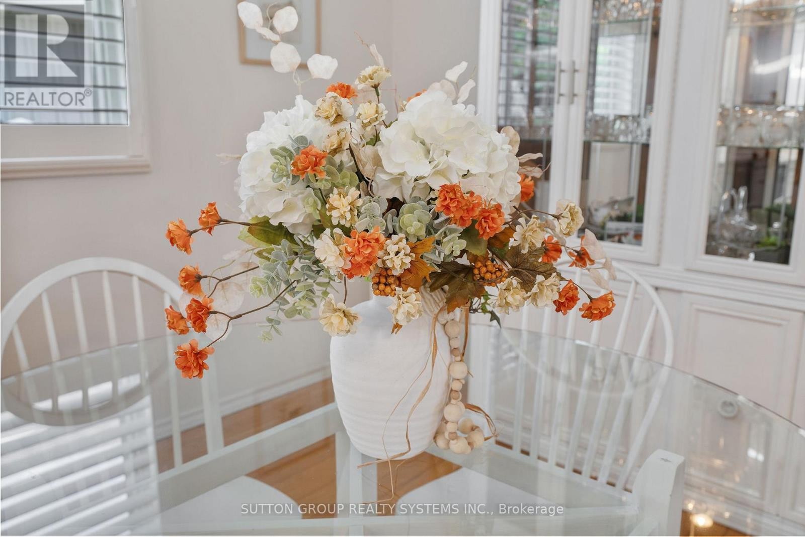 












2031 ERIE STREET

,
Norfolk (Port Dover),




Ontario
L5C1E4

