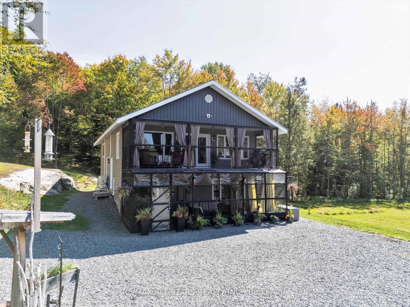 












1435 FALKENBURG ROAD

,
Muskoka Lakes (Monck (Muskoka Lakes)),




Ontario
P1L1X4

