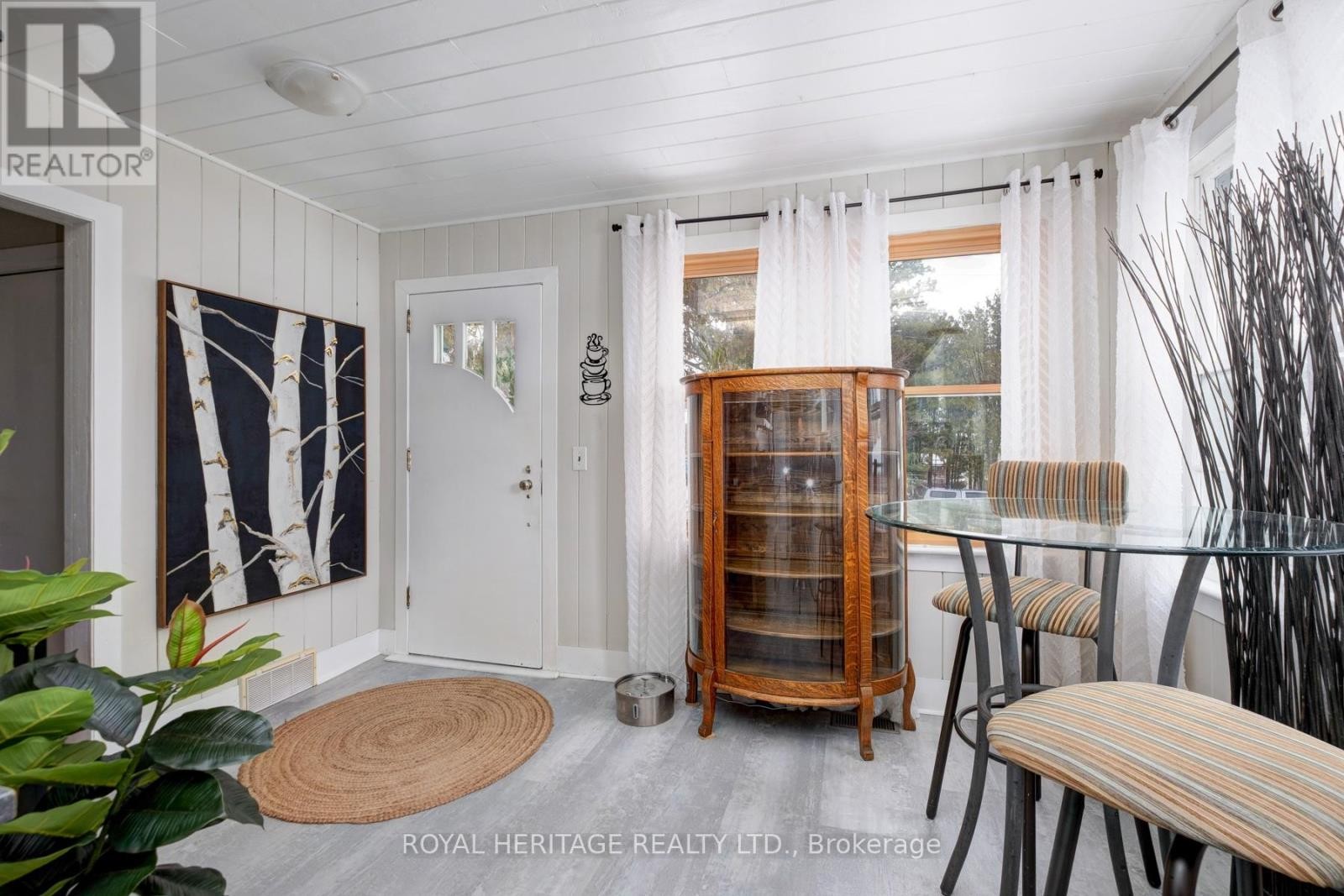 












12 PLATT STREET W

,
Brighton,




Ontario
K0K1H0

