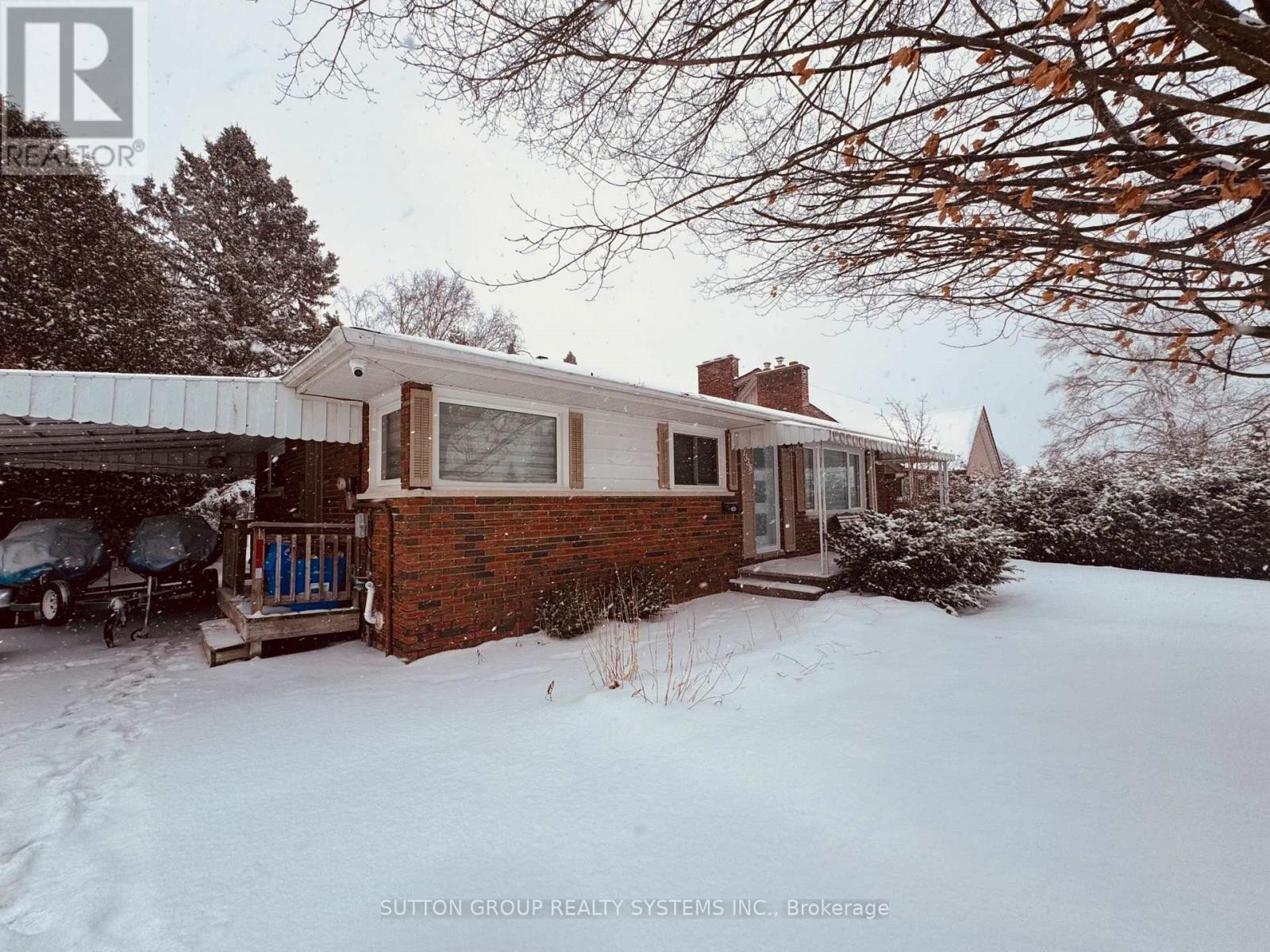 












1338 ROYAL DRIVE

,
Peterborough (Northcrest Ward 5),




Ontario
K9H6R8

