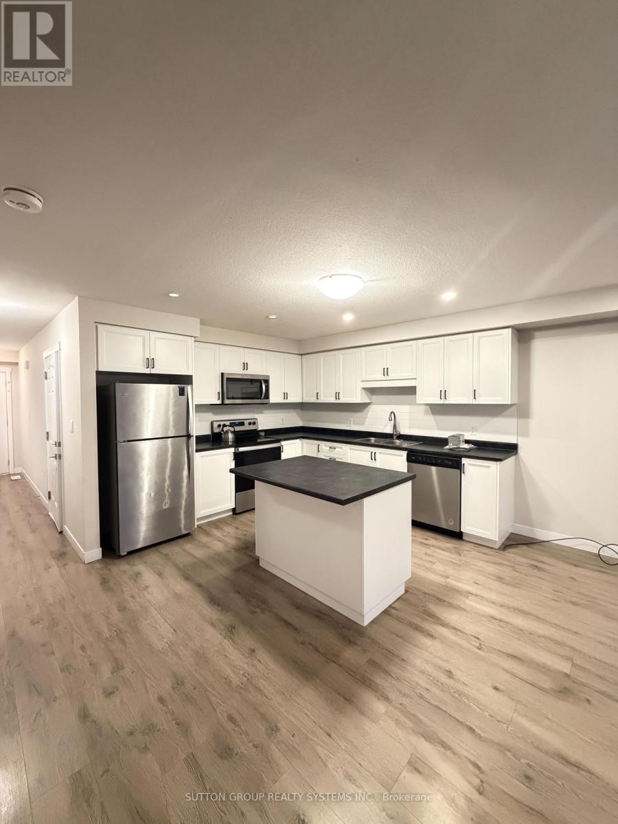 












4 - 160 STANLEY STREET

,
Norfolk (Simcoe),




Ontario
N3Y0G6

