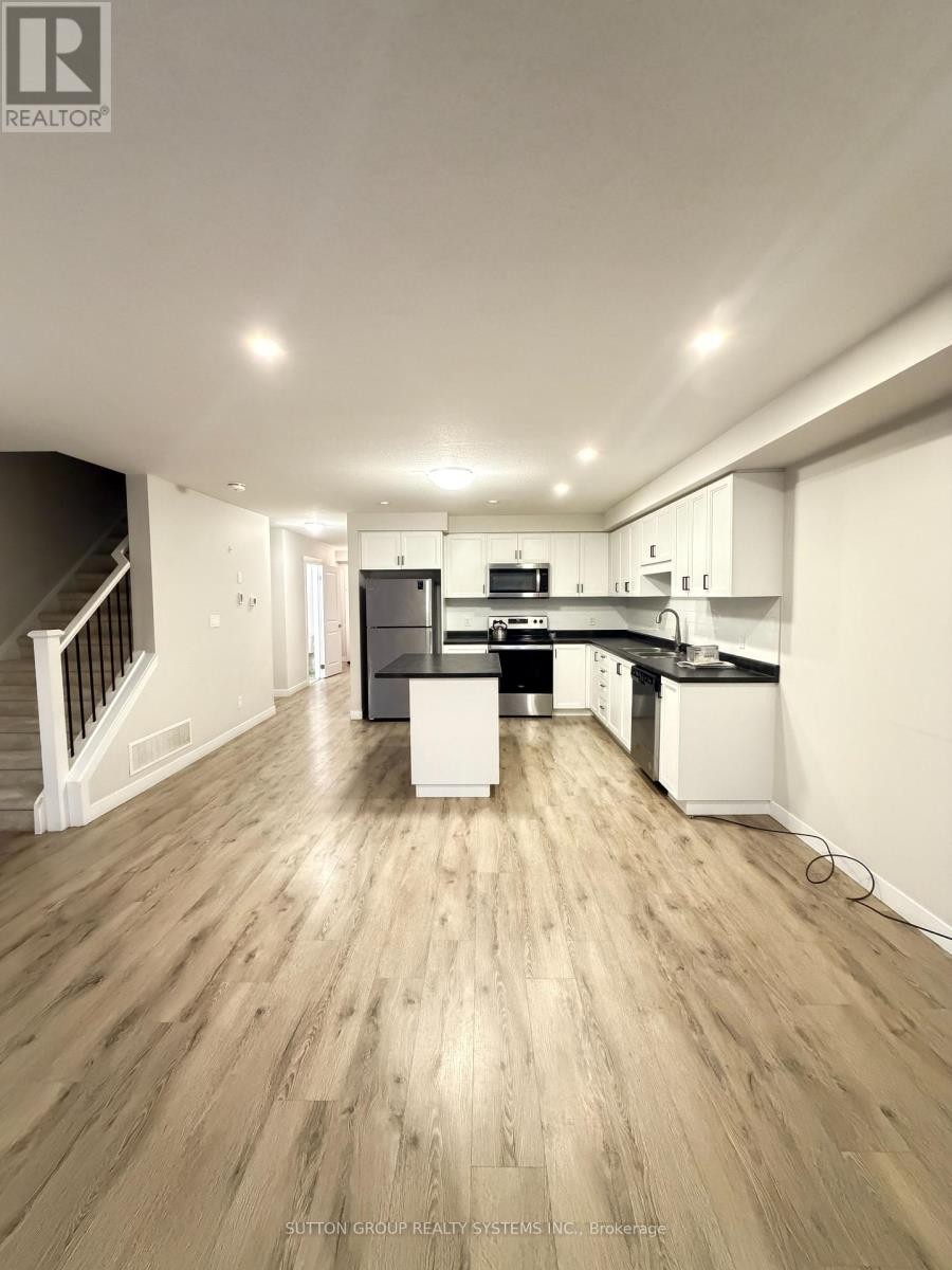 












4 - 160 STANLEY STREET

,
Norfolk (Simcoe),




Ontario
N3Y0G6

