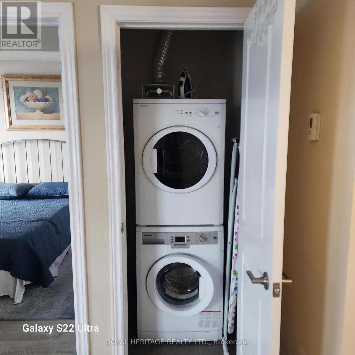 












513 - 10 ESPLANADE LANE

,
Grimsby (Grimsby Beach),




Ontario
L3M0H1

