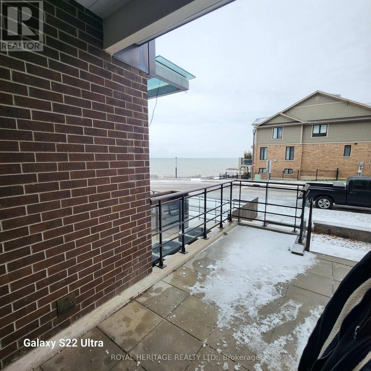 












513 - 10 ESPLANADE LANE

,
Grimsby (Grimsby Beach),




Ontario
L3M0H1

