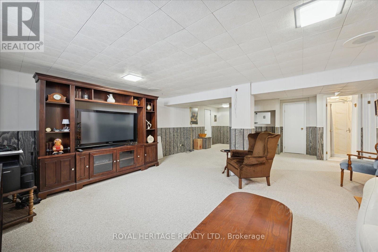 












11 WILLOW DRIVE

,
Belleville (Belleville Ward),




Ontario
K8N1X1

