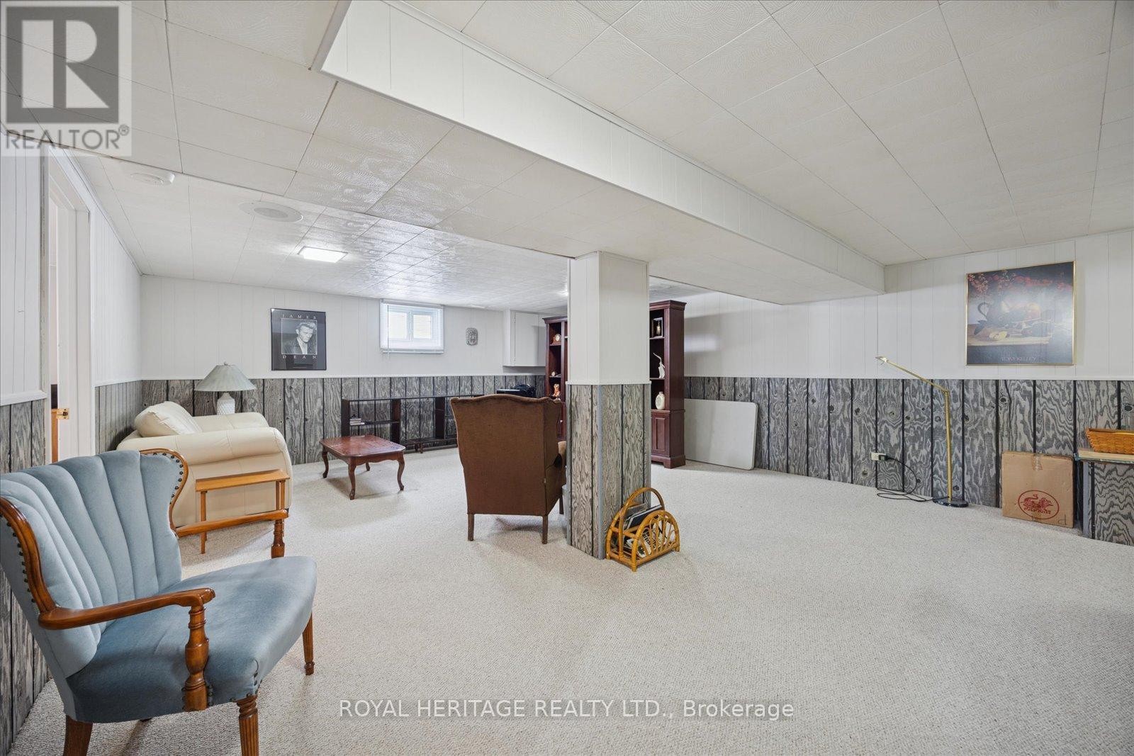 












11 WILLOW DRIVE

,
Belleville (Belleville Ward),




Ontario
K8N1X1

