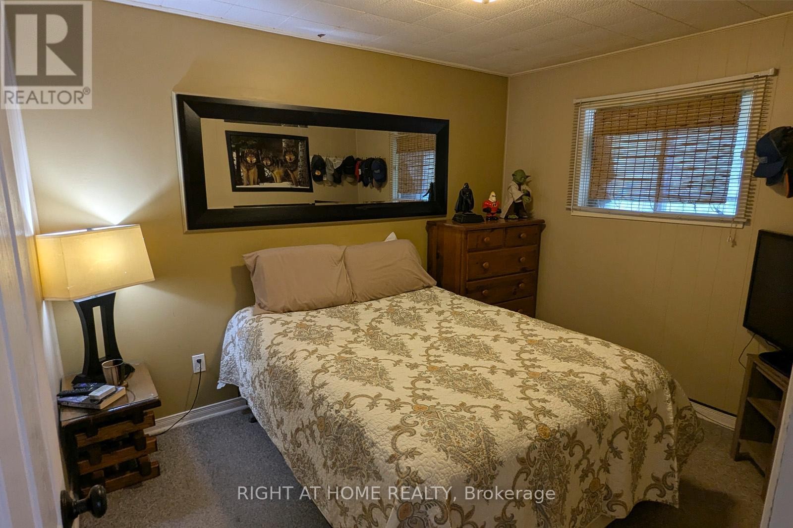 












524 BALSAM CHUTES ROAD

,
Huntsville (Stephenson),




Ontario
P0B1L0

