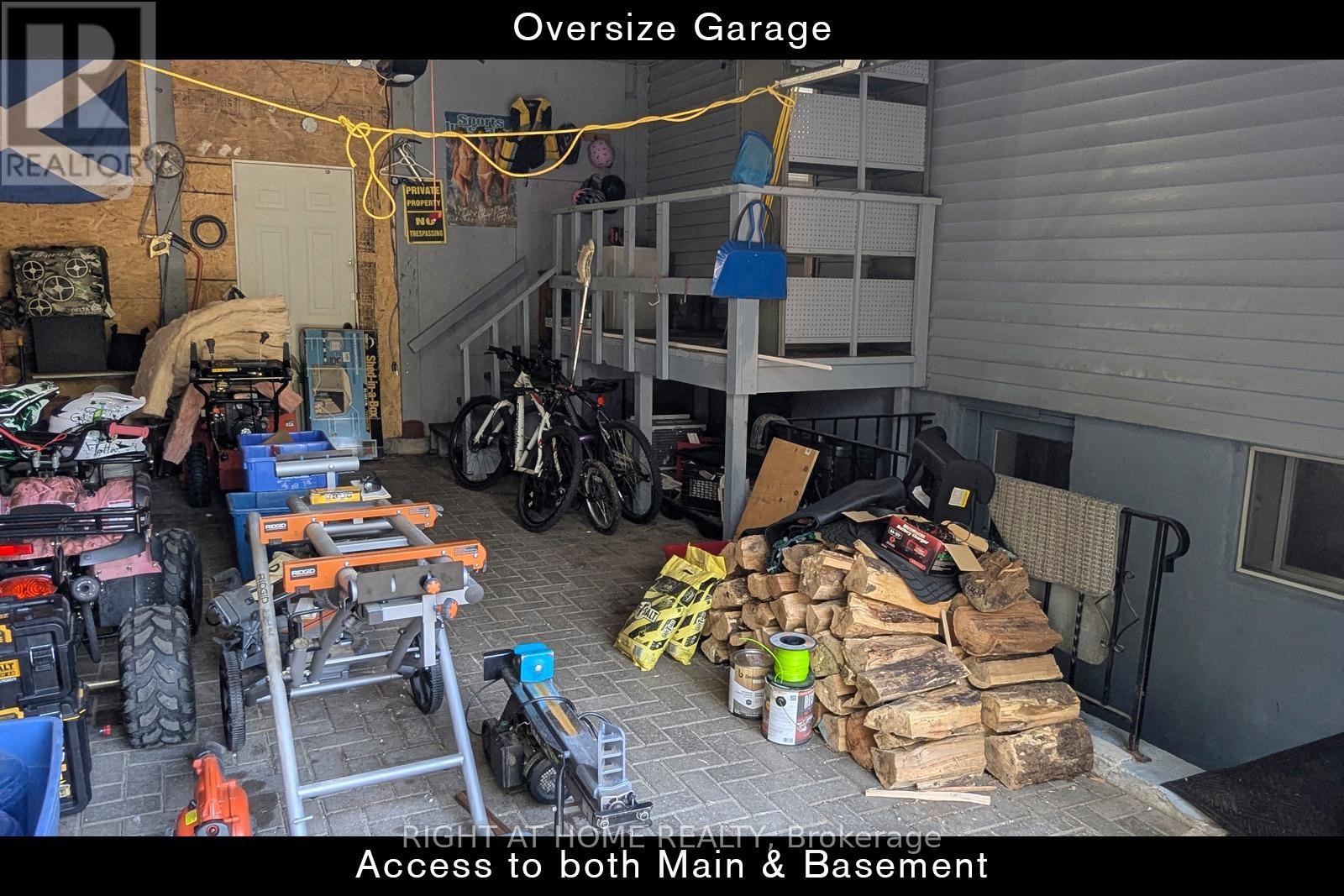 












524 BALSAM CHUTES ROAD

,
Huntsville (Stephenson),




Ontario
P0B1L0

