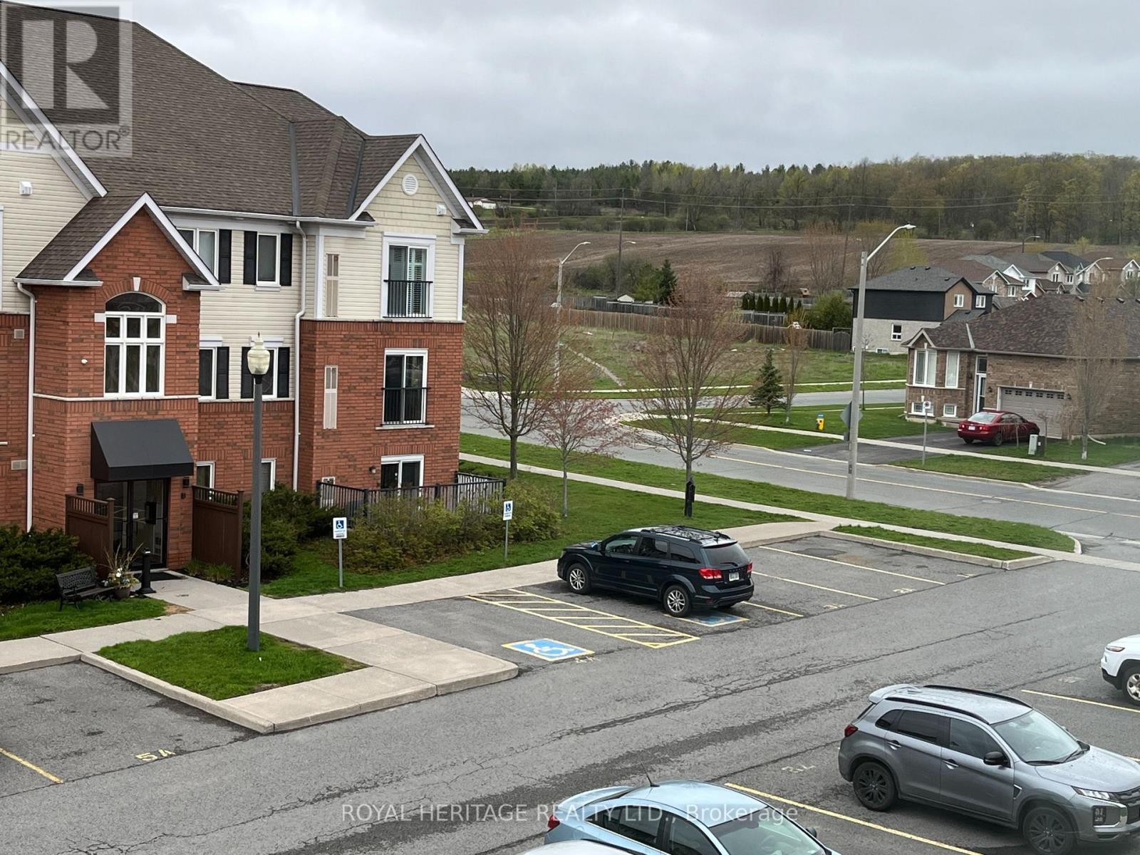 












307 - 306 SPILLSBURY DRIVE

,
Peterborough (Otonabee Ward 1),




Ontario
K9K0B5

