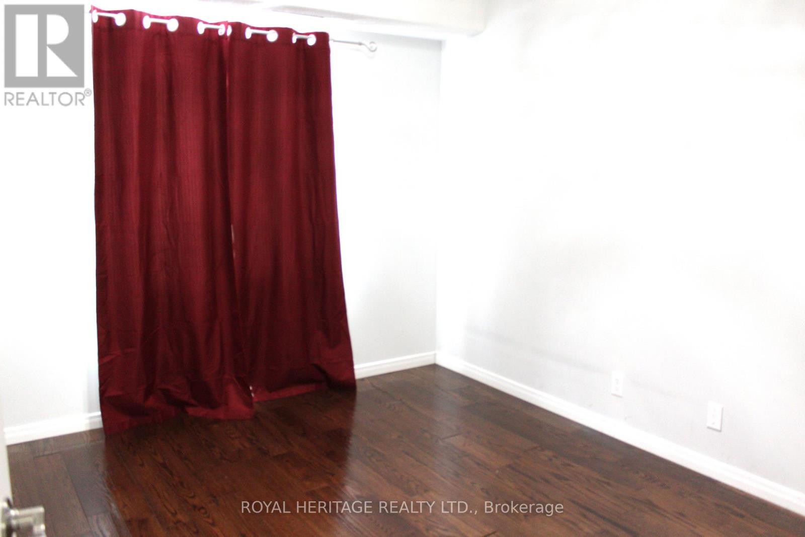 












307 - 306 SPILLSBURY DRIVE

,
Peterborough (Otonabee Ward 1),




Ontario
K9K0B5

