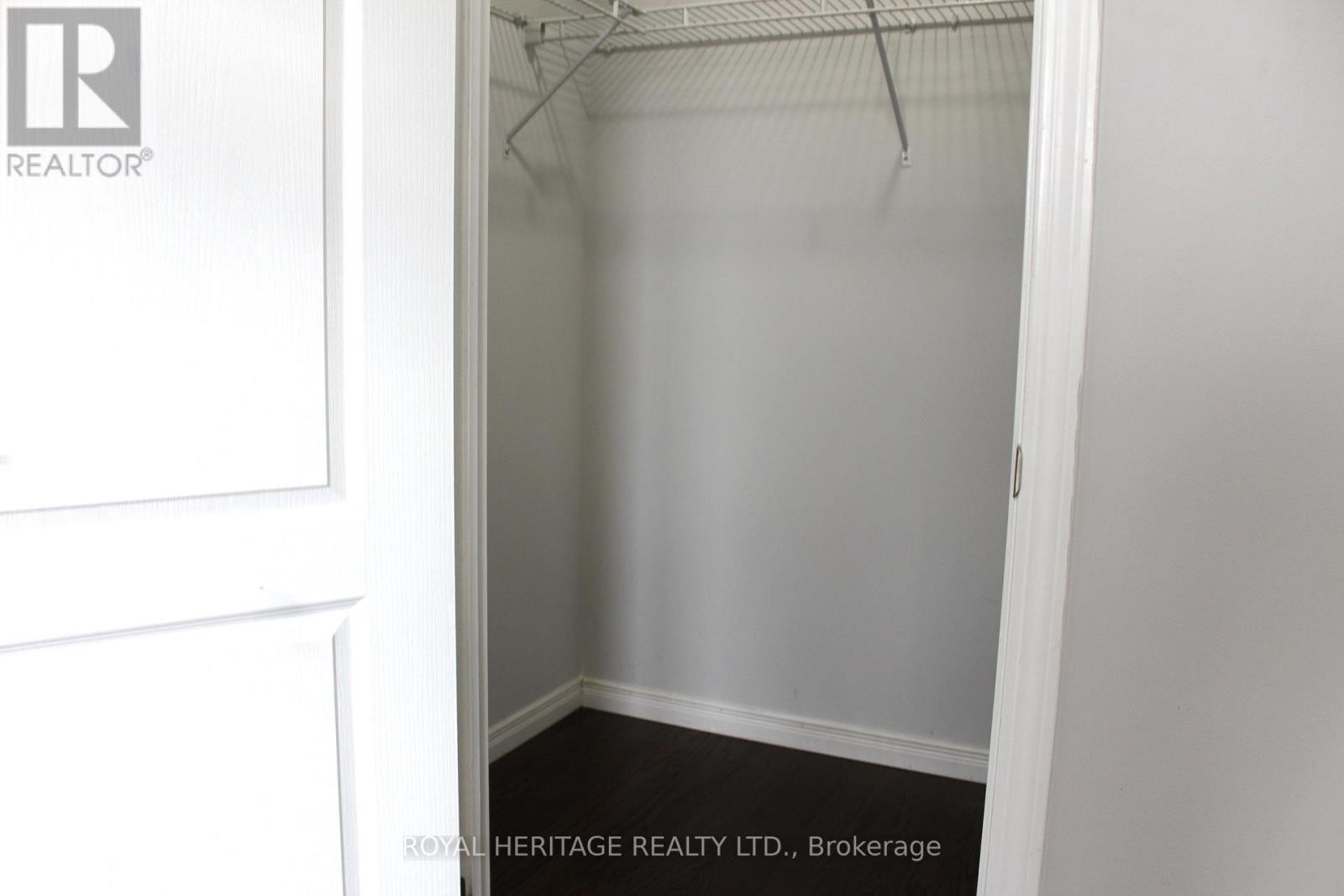 












307 - 306 SPILLSBURY DRIVE

,
Peterborough (Otonabee Ward 1),




Ontario
K9K0B5

