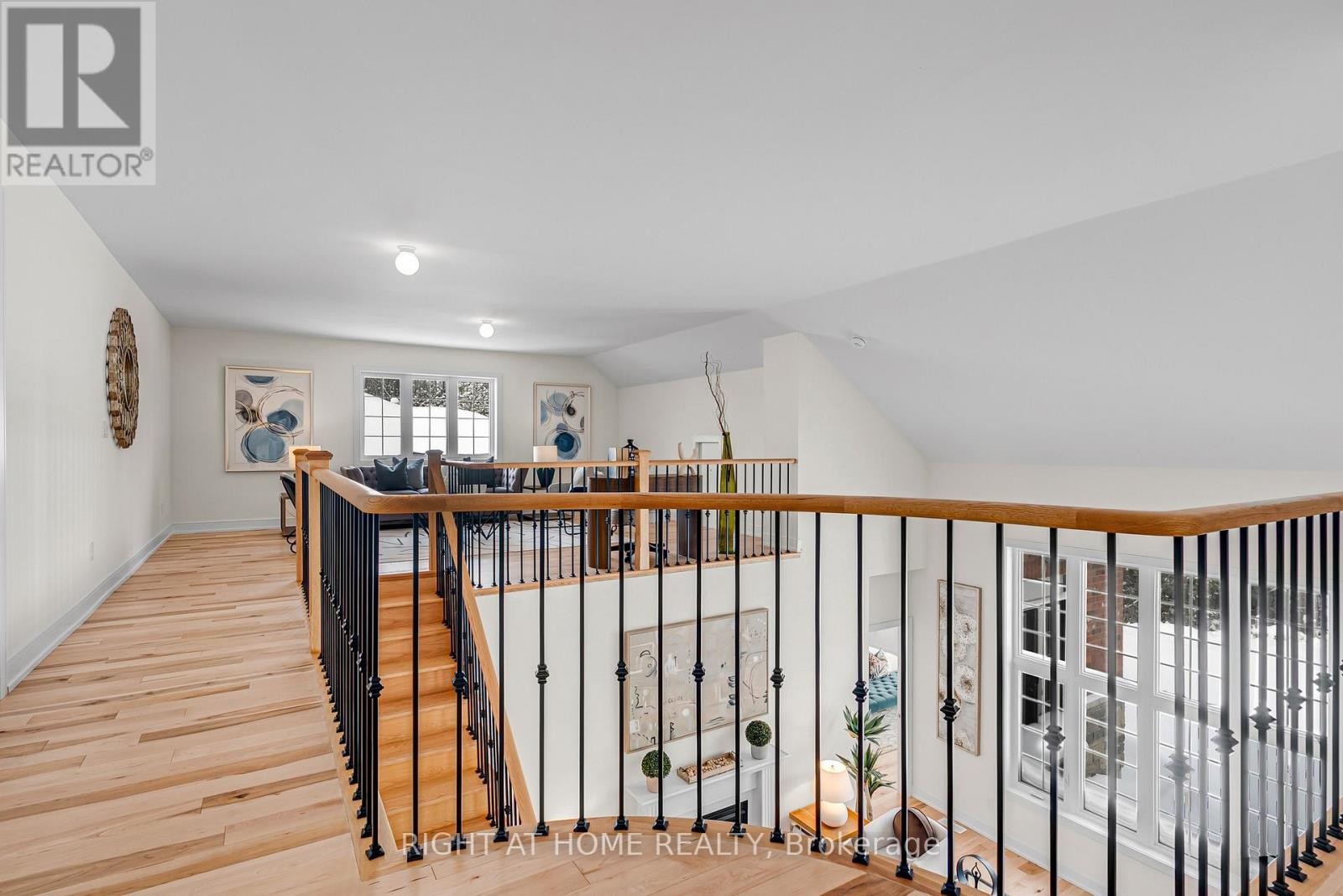 












13 EAST VISTA TERRACE

,
Quinte West (Murray Ward),




Ontario
K0K1L0

