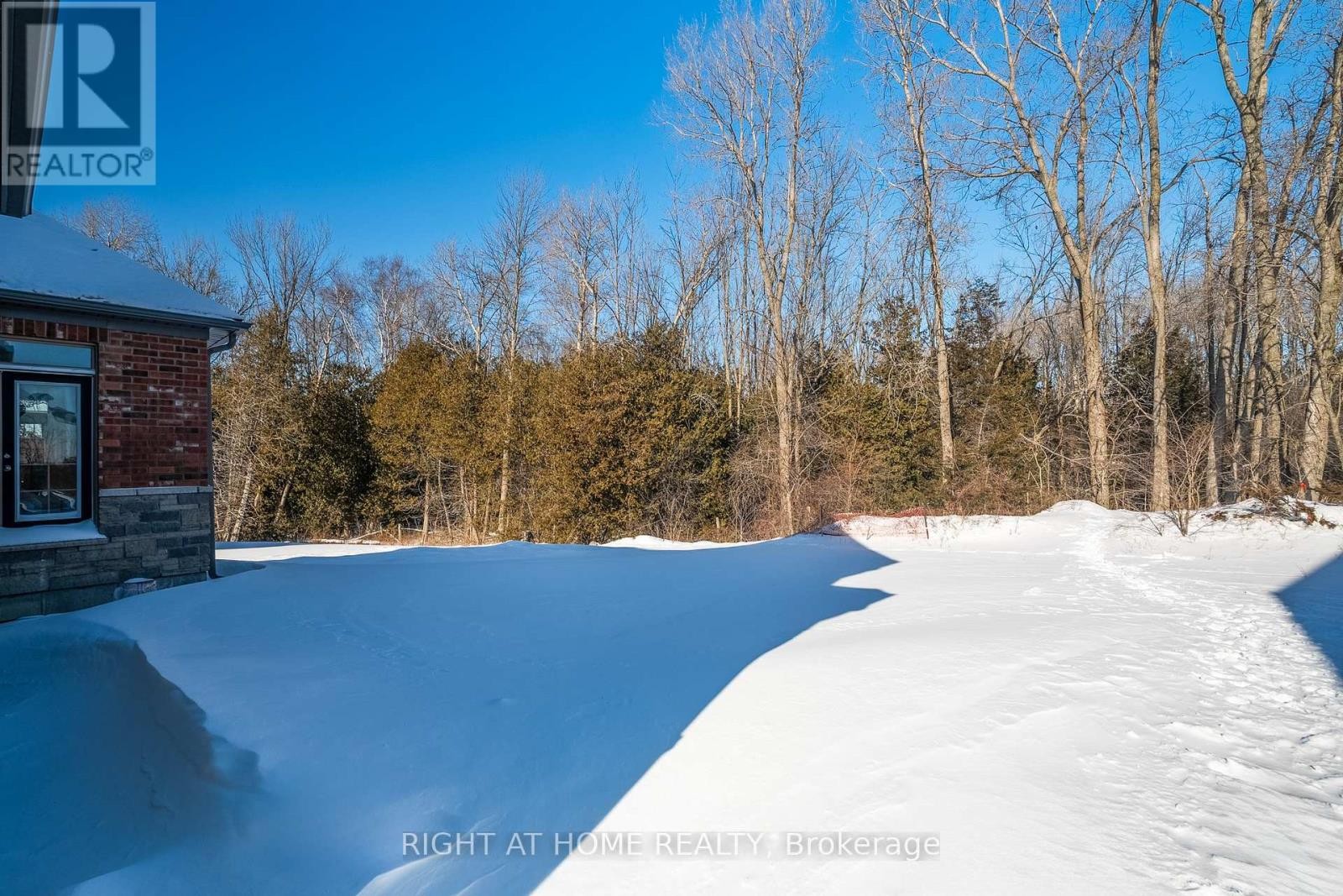 












13 EAST VISTA TERRACE

,
Quinte West (Murray Ward),




Ontario
K0K1L0

