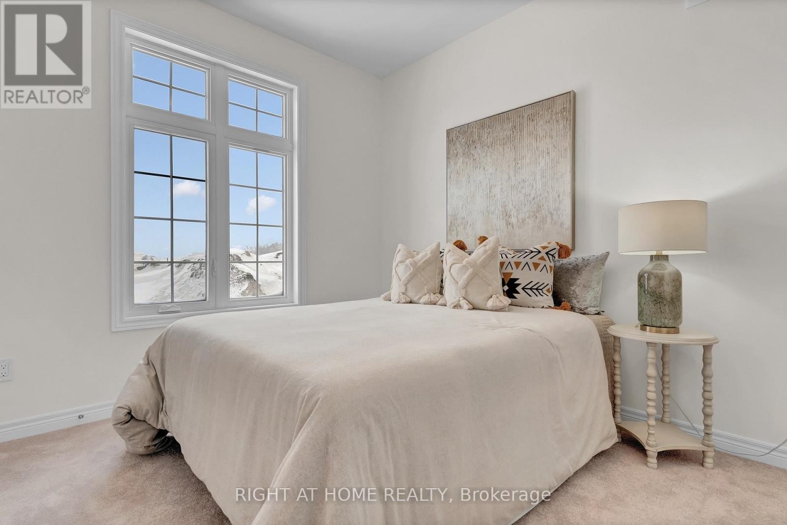 












53 WELLERS WAY

,
Quinte West (Murray Ward),




Ontario
K0K1L0

