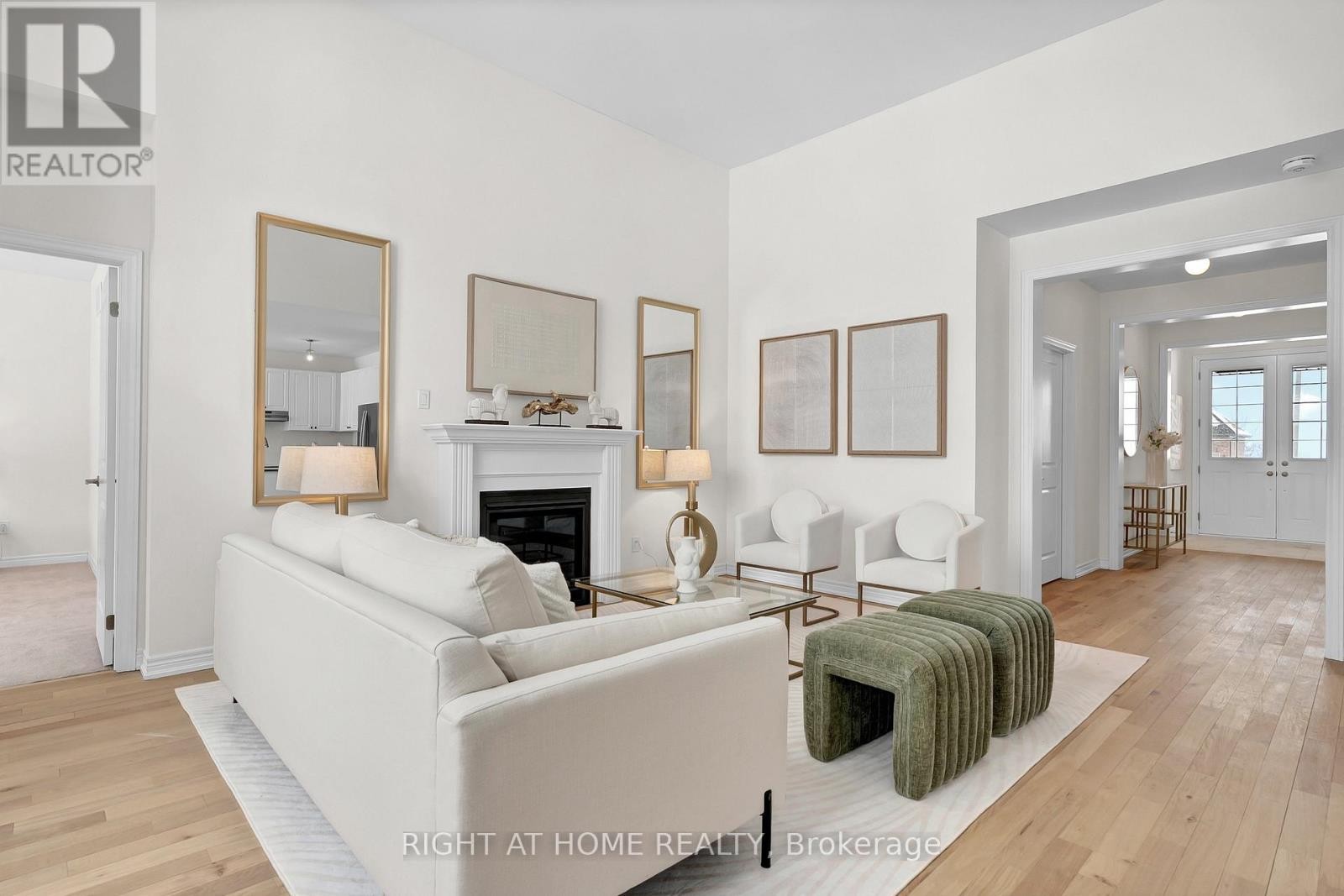 












53 WELLERS WAY

,
Quinte West (Murray Ward),




Ontario
K0K1L0

