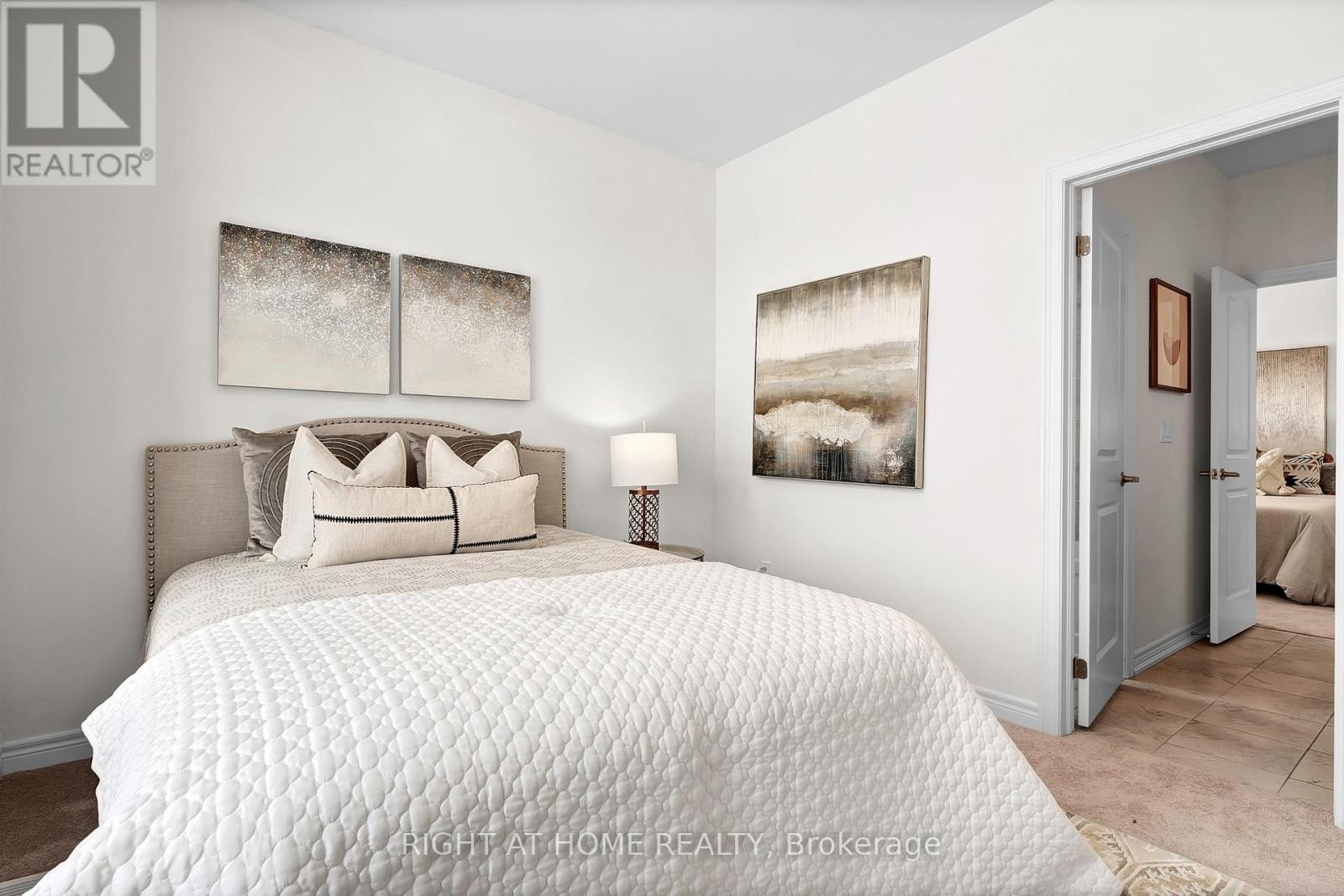 












53 WELLERS WAY

,
Quinte West (Murray Ward),




Ontario
K0K1L0

