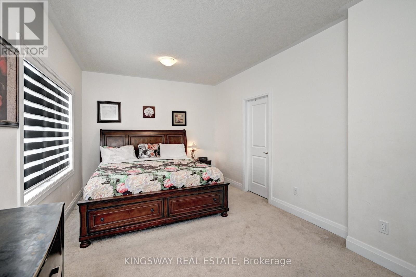 












520 NATHALIE CRESCENT

,
Kitchener,




Ontario
N2E0C9

