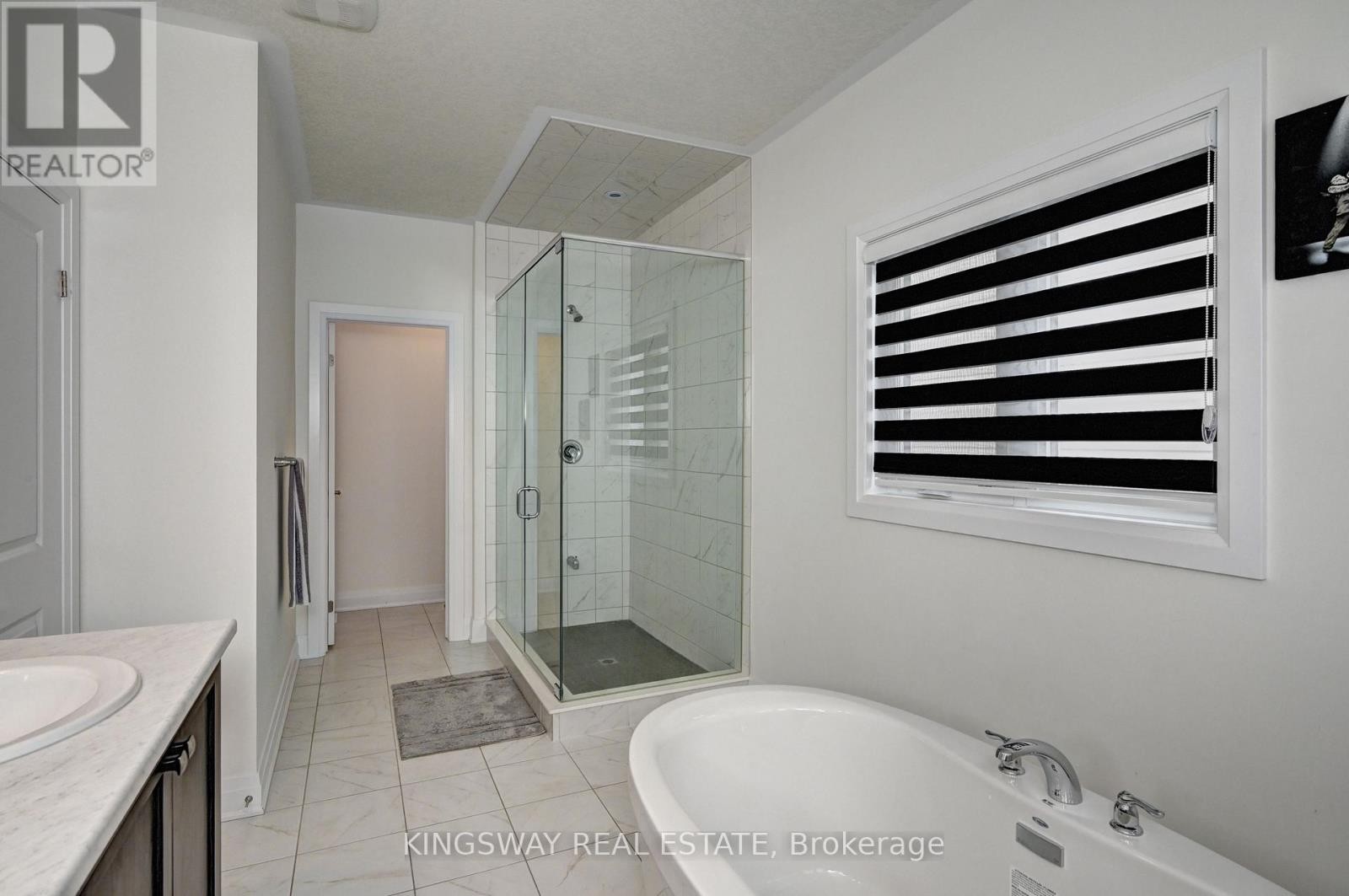 












520 NATHALIE CRESCENT

,
Kitchener,




Ontario
N2E0C9

