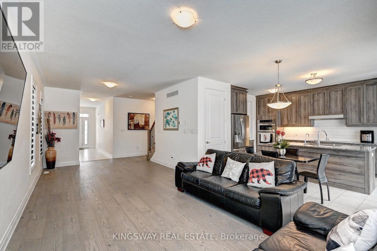 












520 NATHALIE CRESCENT

,
Kitchener,




Ontario
N2E0C9

