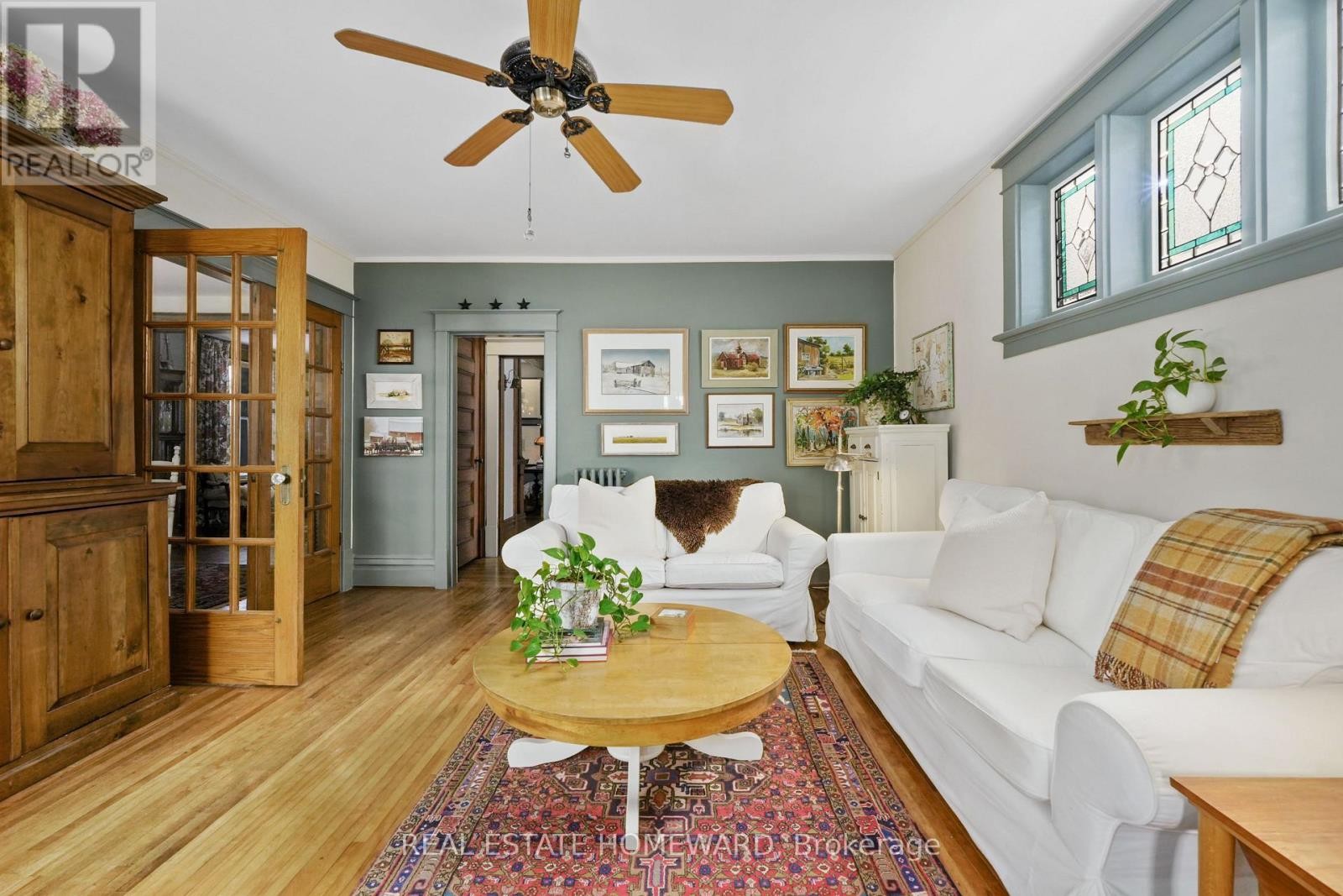 












96 JAMES STREET W

,
Cobourg,




Ontario
K9A2K2

