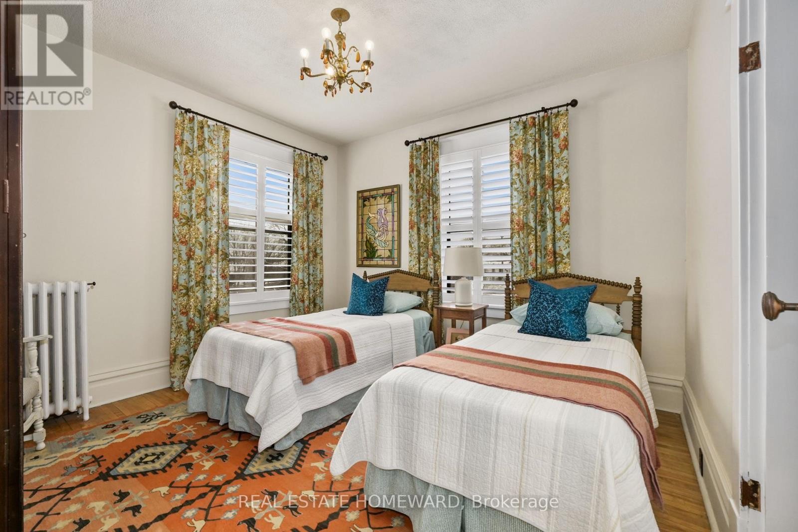 












96 JAMES STREET W

,
Cobourg,




Ontario
K9A2K2

