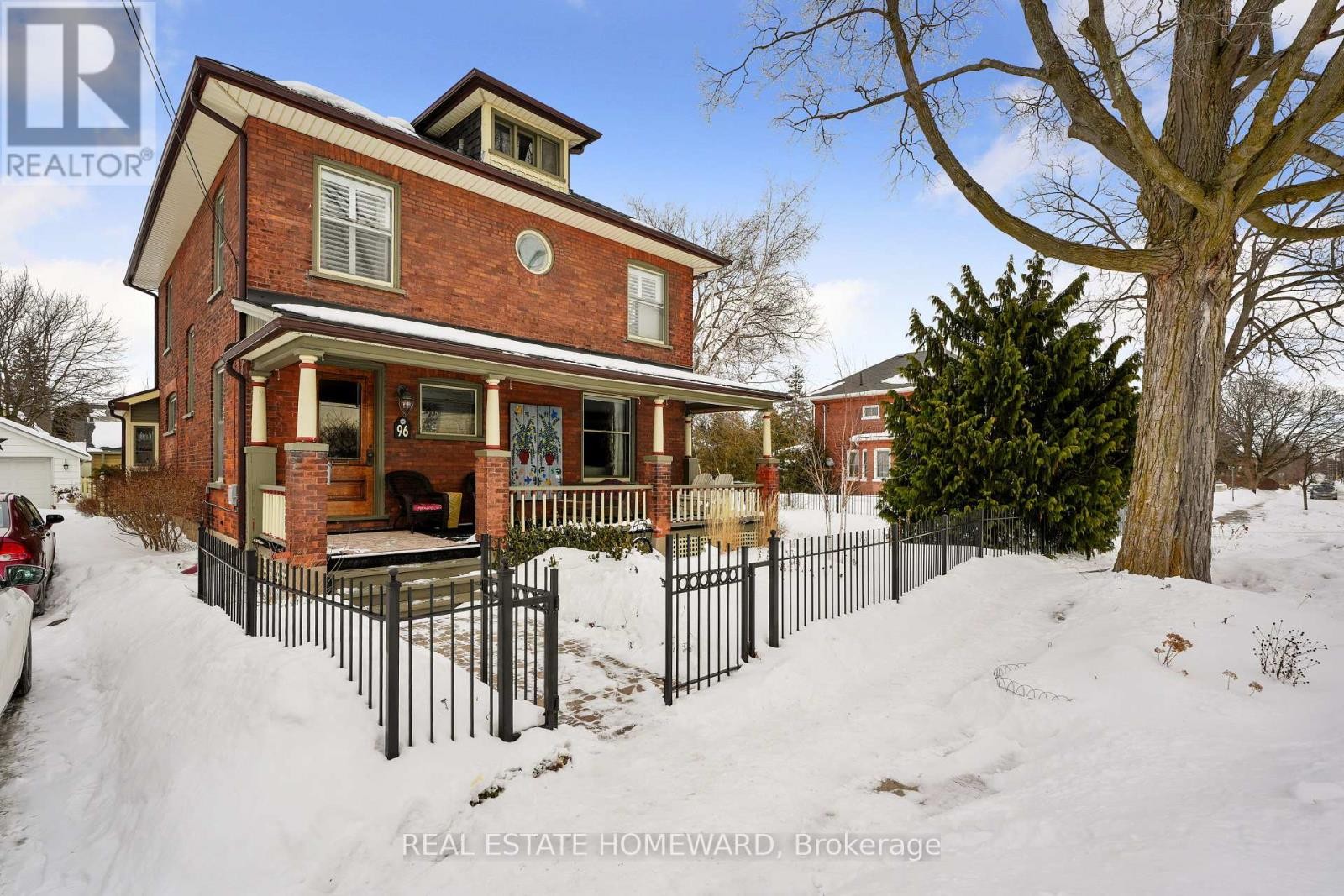 












96 JAMES STREET W

,
Cobourg,




Ontario
K9A2K2

