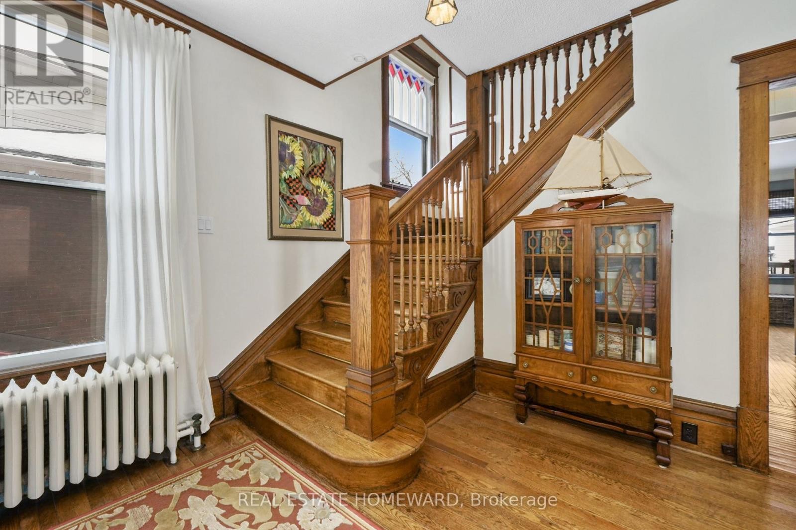 












96 JAMES STREET W

,
Cobourg,




Ontario
K9A2K2

