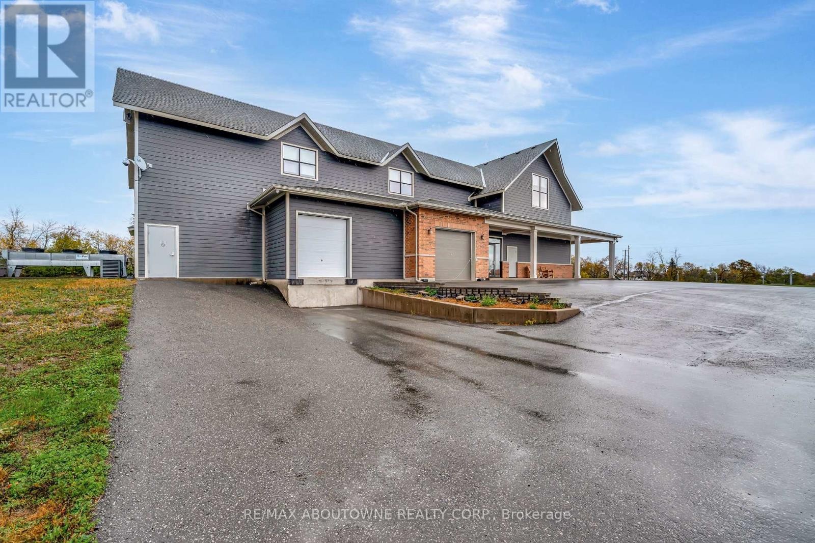 












842 HAMILTON ROAD

,
Quinte West (Sidney Ward),







Ontario
K8N4Z5

