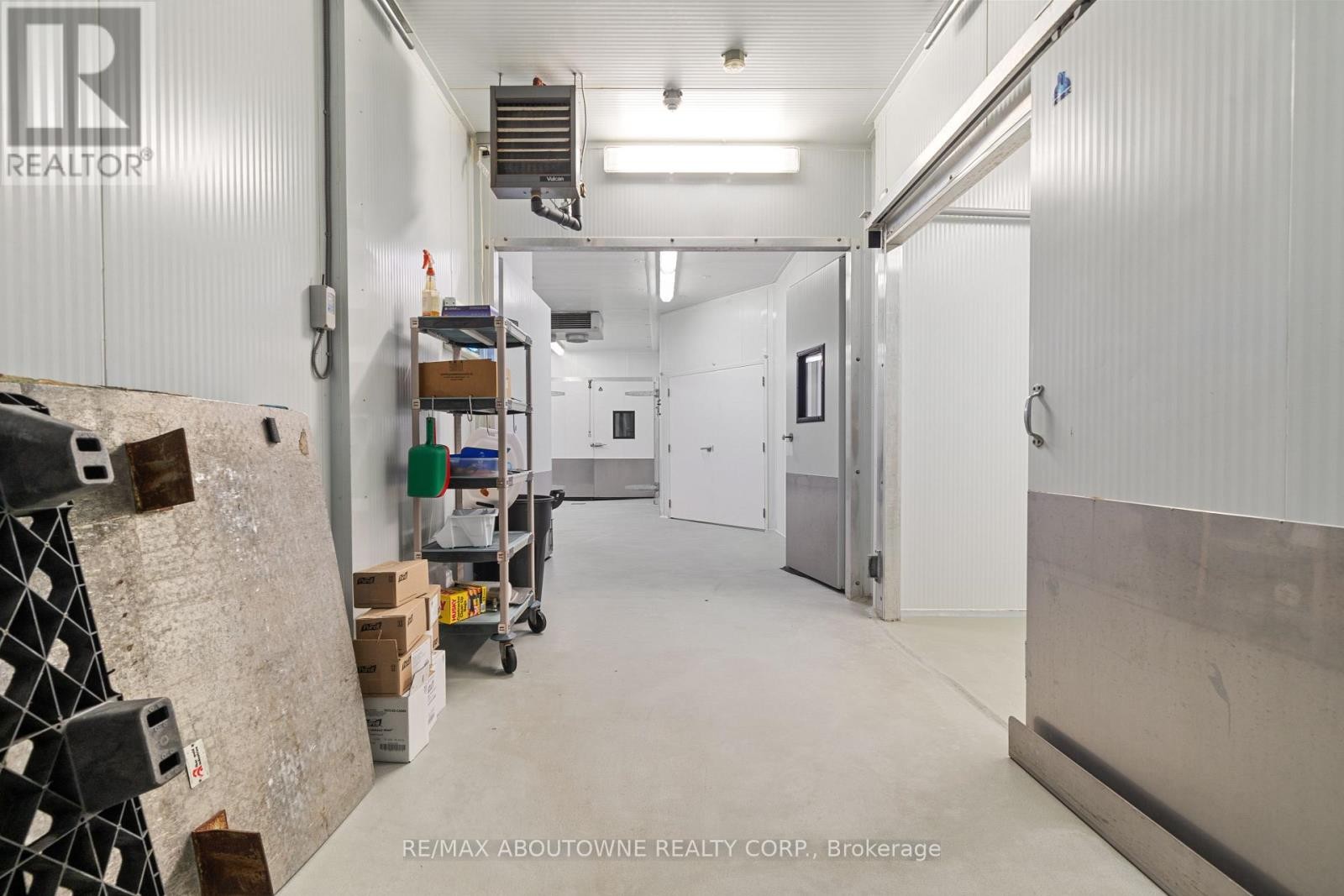 












842 HAMILTON ROAD

,
Quinte West (Sidney Ward),







Ontario
K8N4Z5

