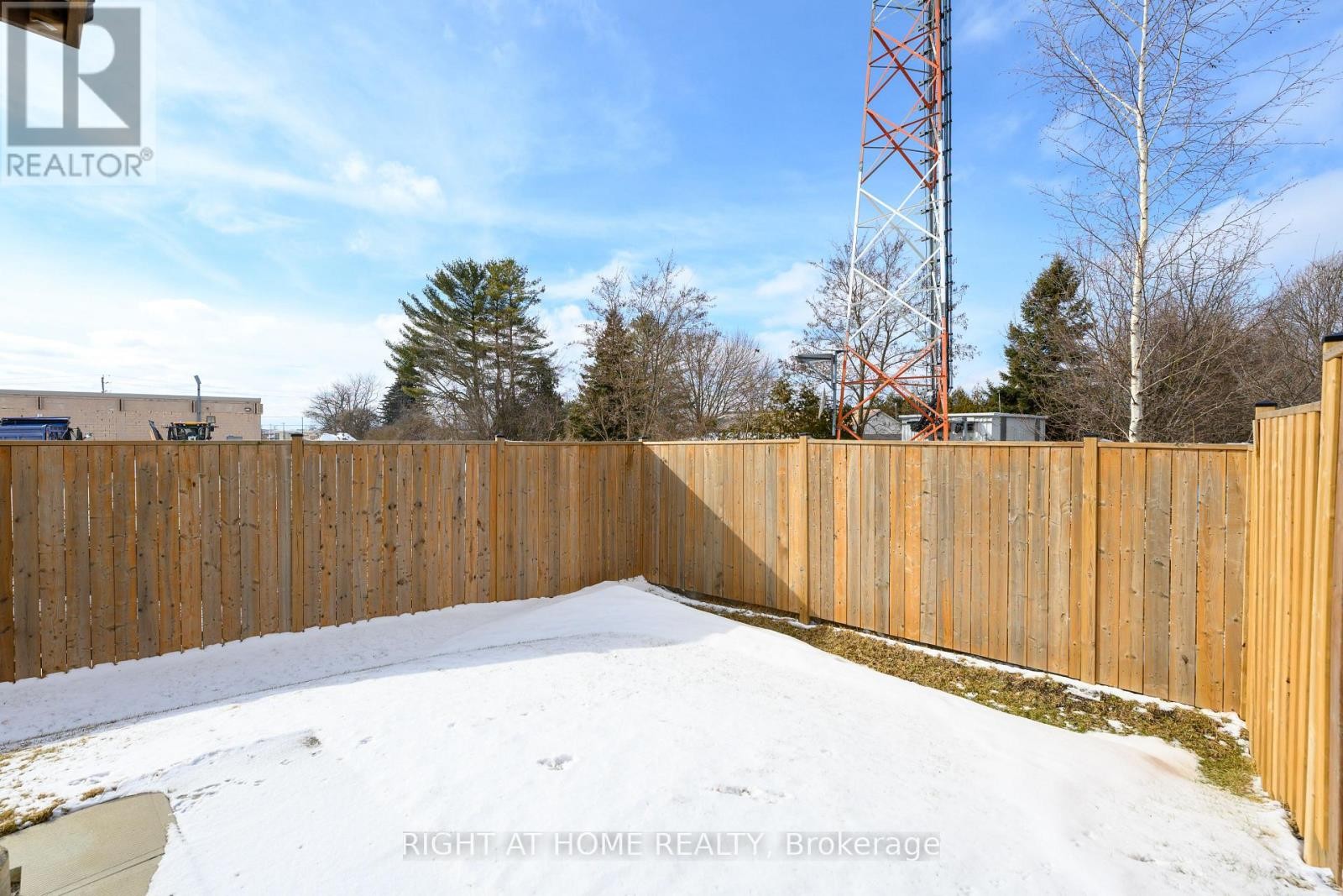 












48 MARKLE CRESCENT

,
Hamilton (Ancaster),




Ontario
L9G0H3

