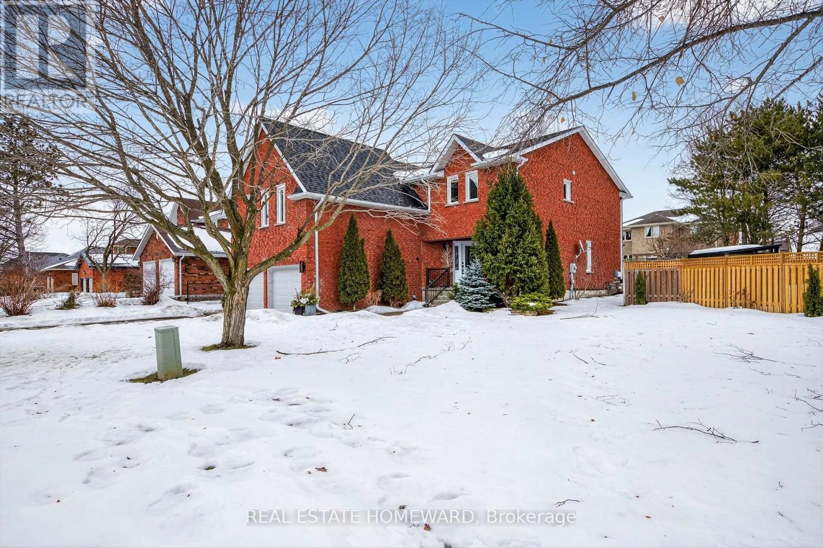 












1530 SCOLLARD CRESCENT

,
Peterborough (Ashburnham Ward 4),




Ontario
K9H7L1

