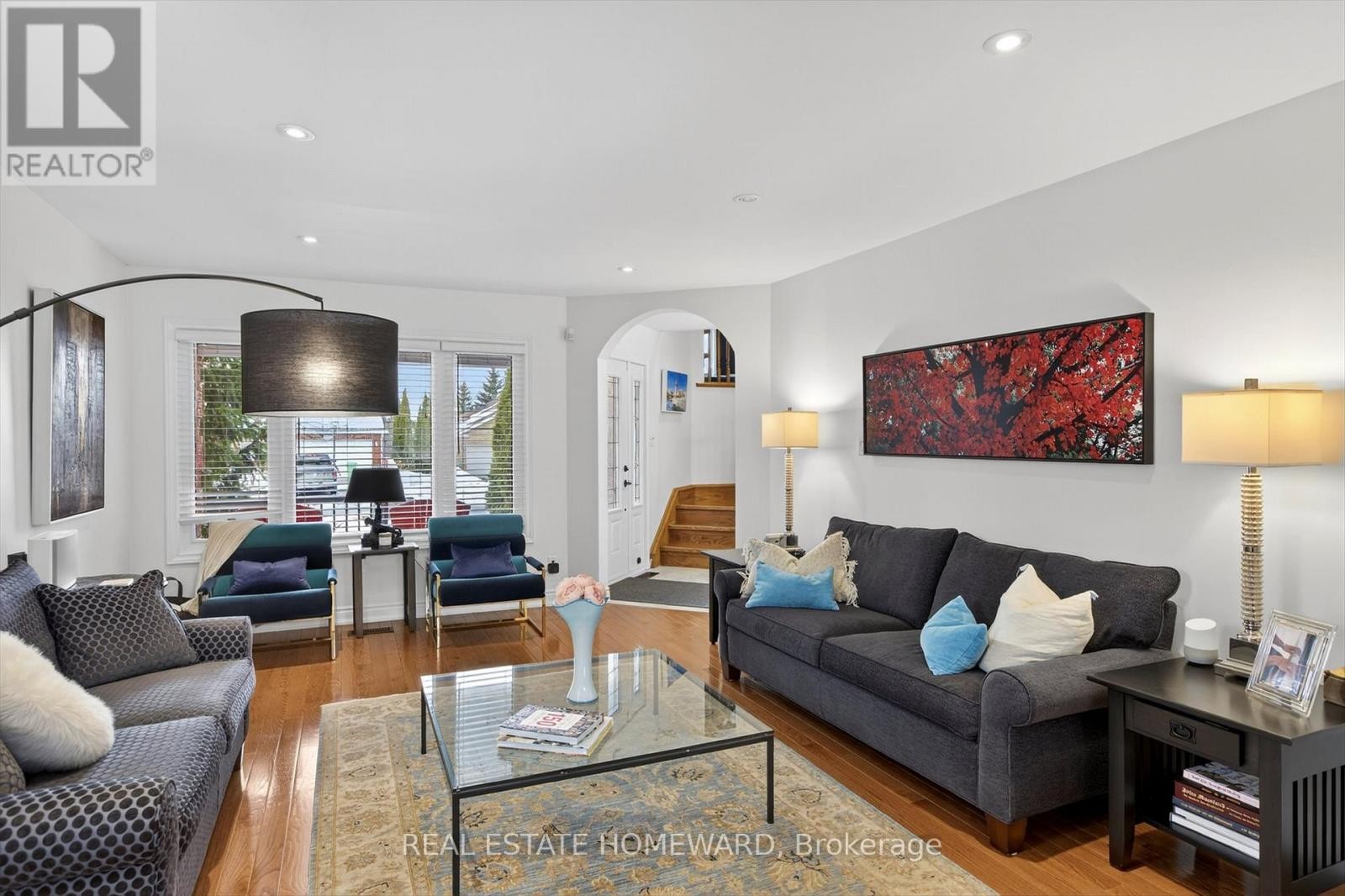 












1530 SCOLLARD CRESCENT

,
Peterborough (Ashburnham Ward 4),




Ontario
K9H7L1

