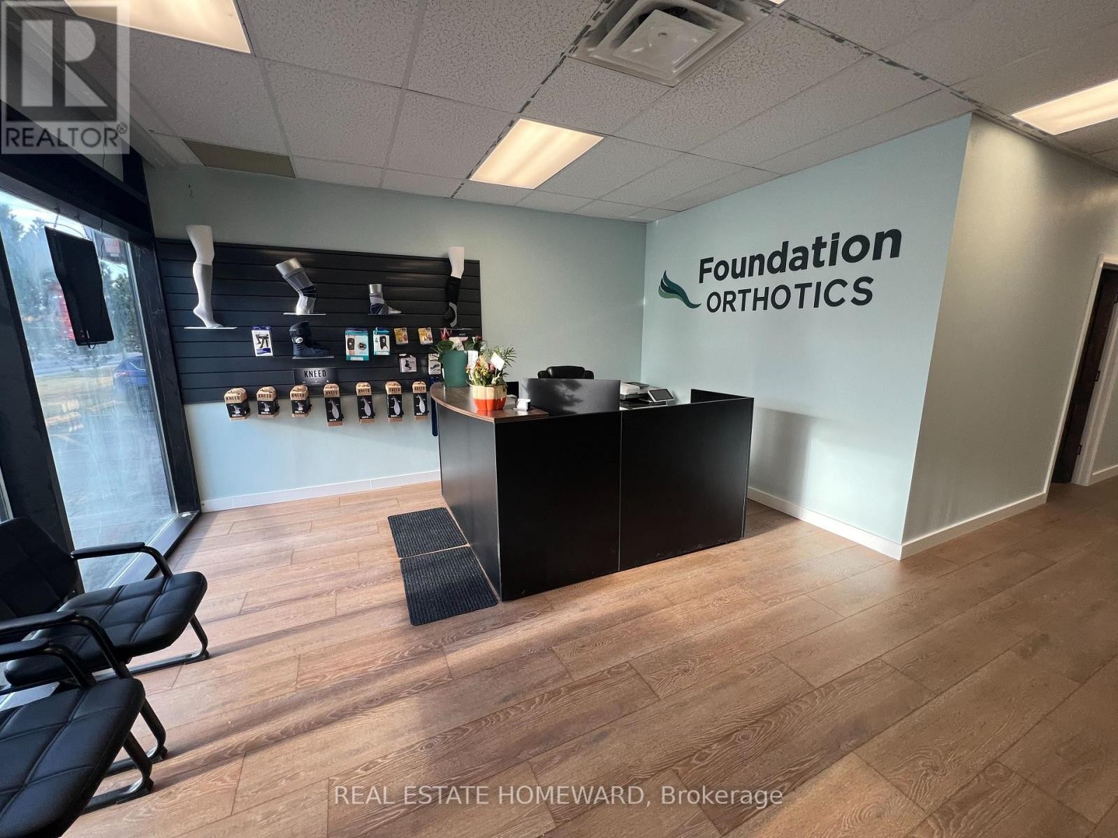 












307-307A BRIDGE STREET W

,
Greater Napanee (Greater Napanee),




Ontario
K7R3L1

